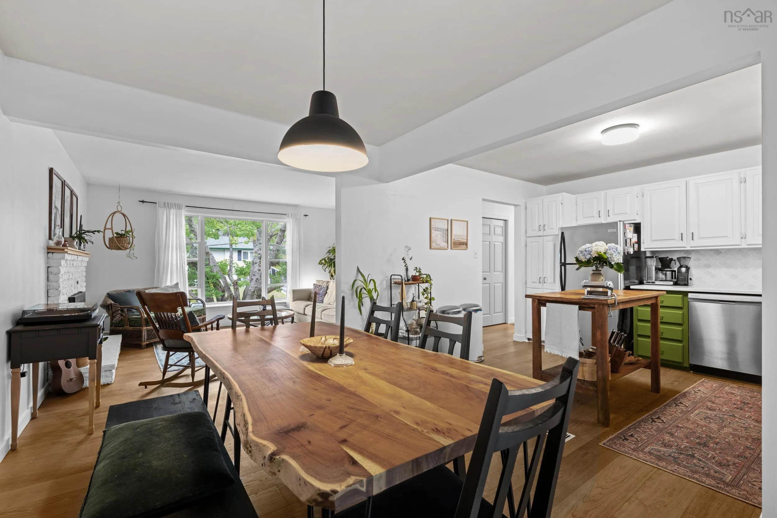 4 Orquel Court, Dartmouth, NS B2W 4Z3, 4 Bedrooms Bedrooms, ,3 BathroomsBathrooms,Residential,For Sale,Orquel,202520695