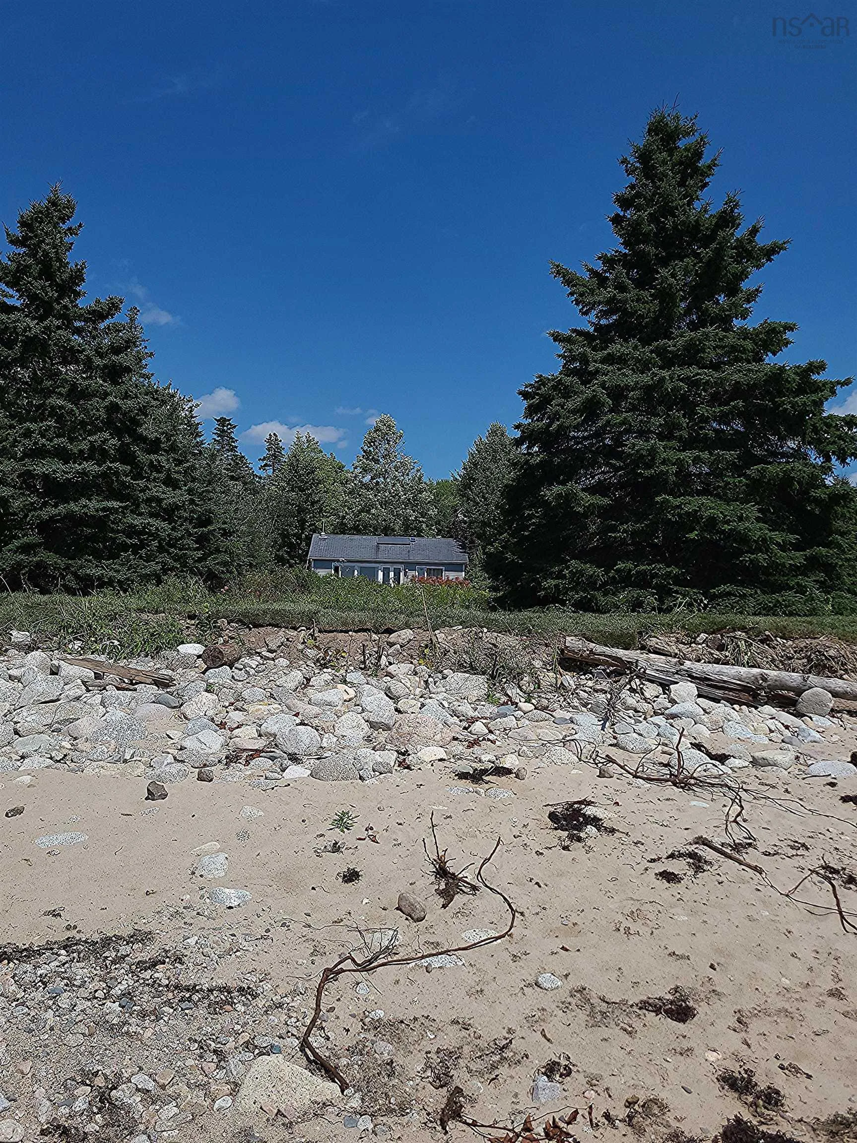 8518 St. Margarets Bay Road, Black Point, NS B0J 1T0, 1 Bedroom Bedrooms, ,1 BathroomBathrooms,Residential,For Sale,St. Margarets Bay,202518824