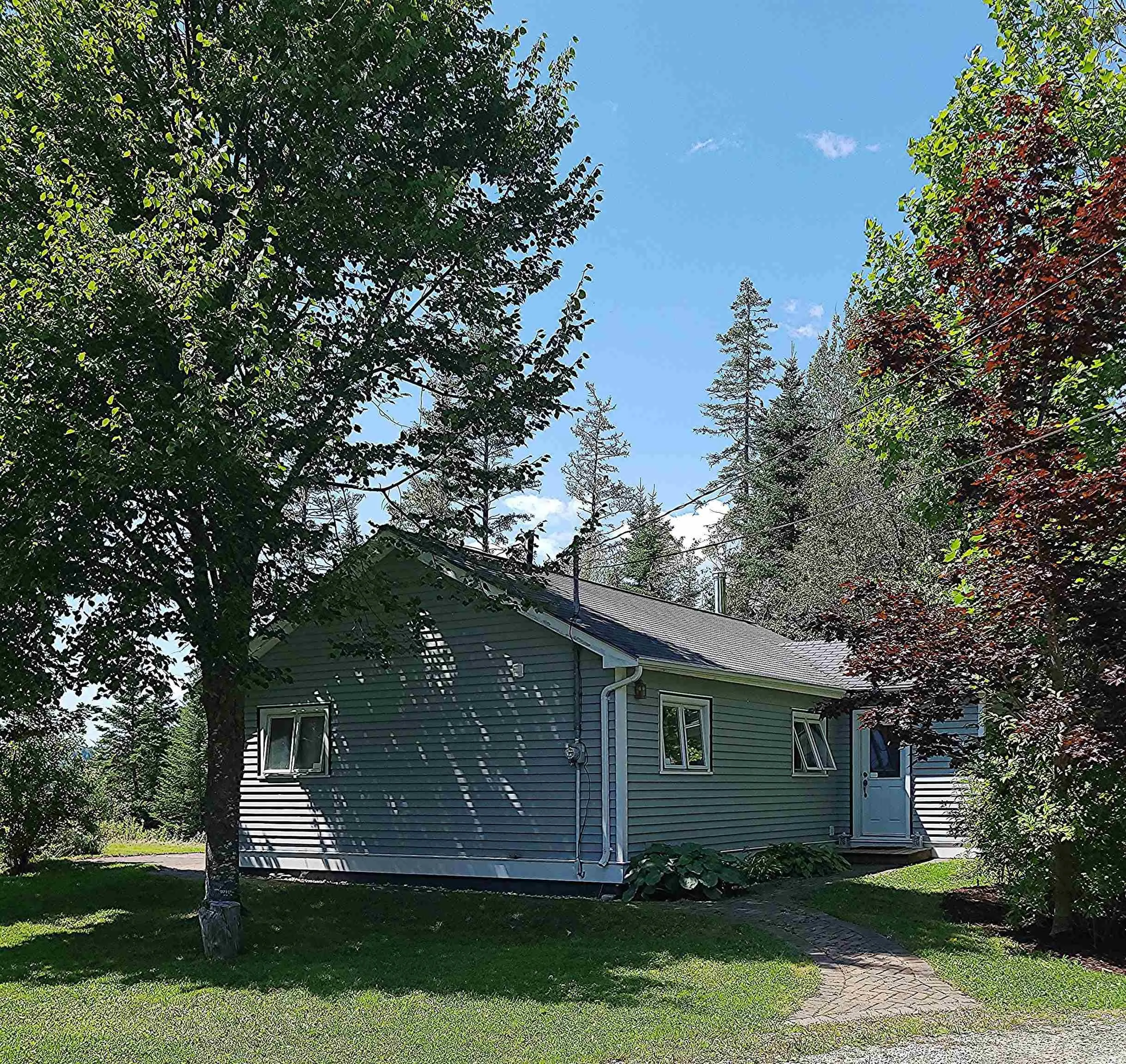 8518 St. Margarets Bay Road, Black Point, NS B0J 1T0, 1 Bedroom Bedrooms, ,1 BathroomBathrooms,Residential,For Sale,St. Margarets Bay,202518824