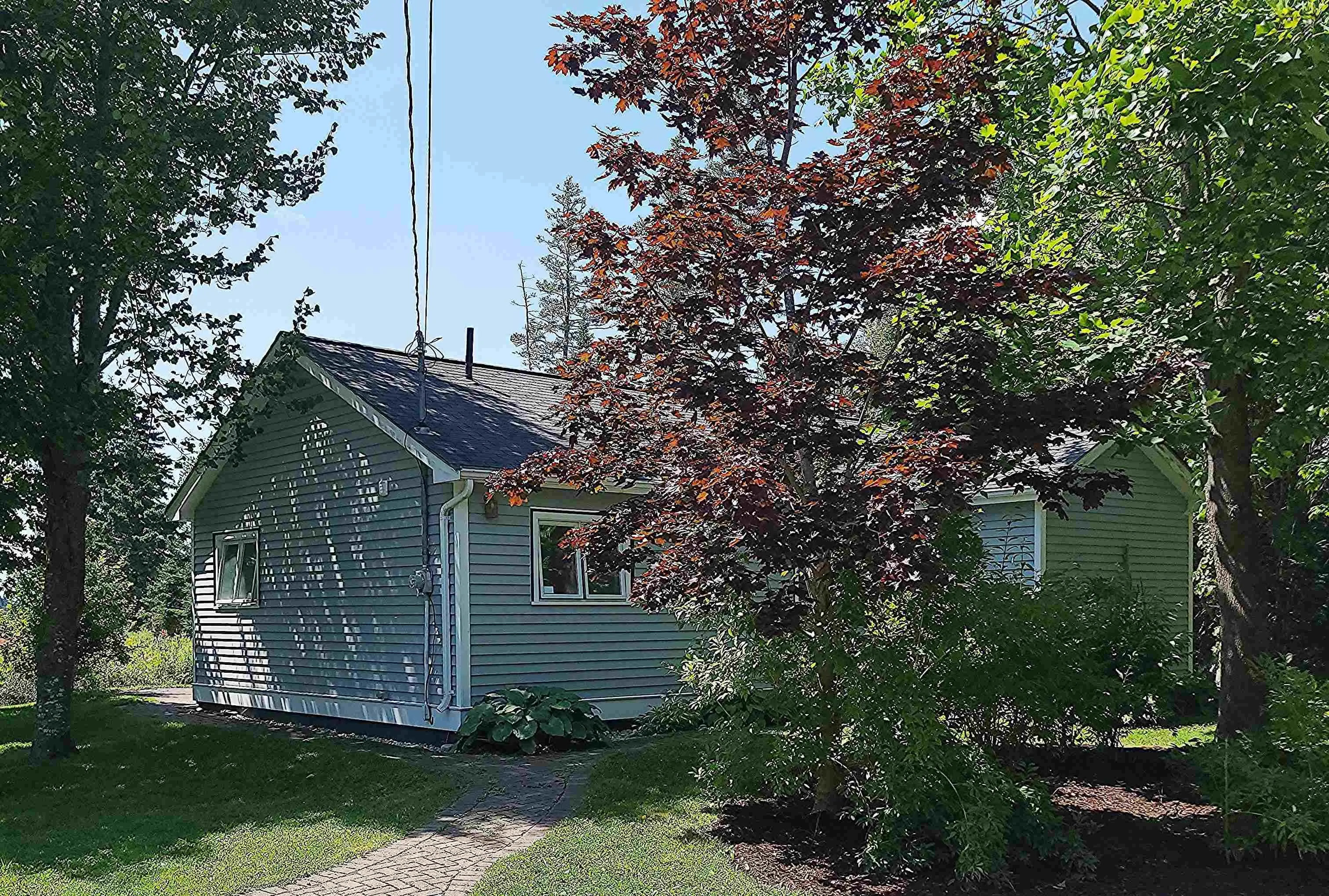8518 St. Margarets Bay Road, Black Point, NS B0J 1T0, 1 Bedroom Bedrooms, ,1 BathroomBathrooms,Residential,For Sale,St. Margarets Bay,202518824