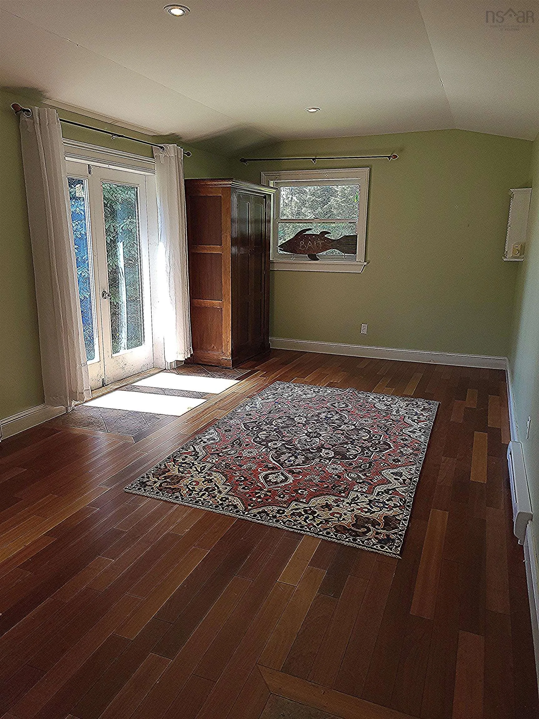 8518 St. Margarets Bay Road, Black Point, NS B0J 1T0, 1 Bedroom Bedrooms, ,1 BathroomBathrooms,Residential,For Sale,St. Margarets Bay,202518824