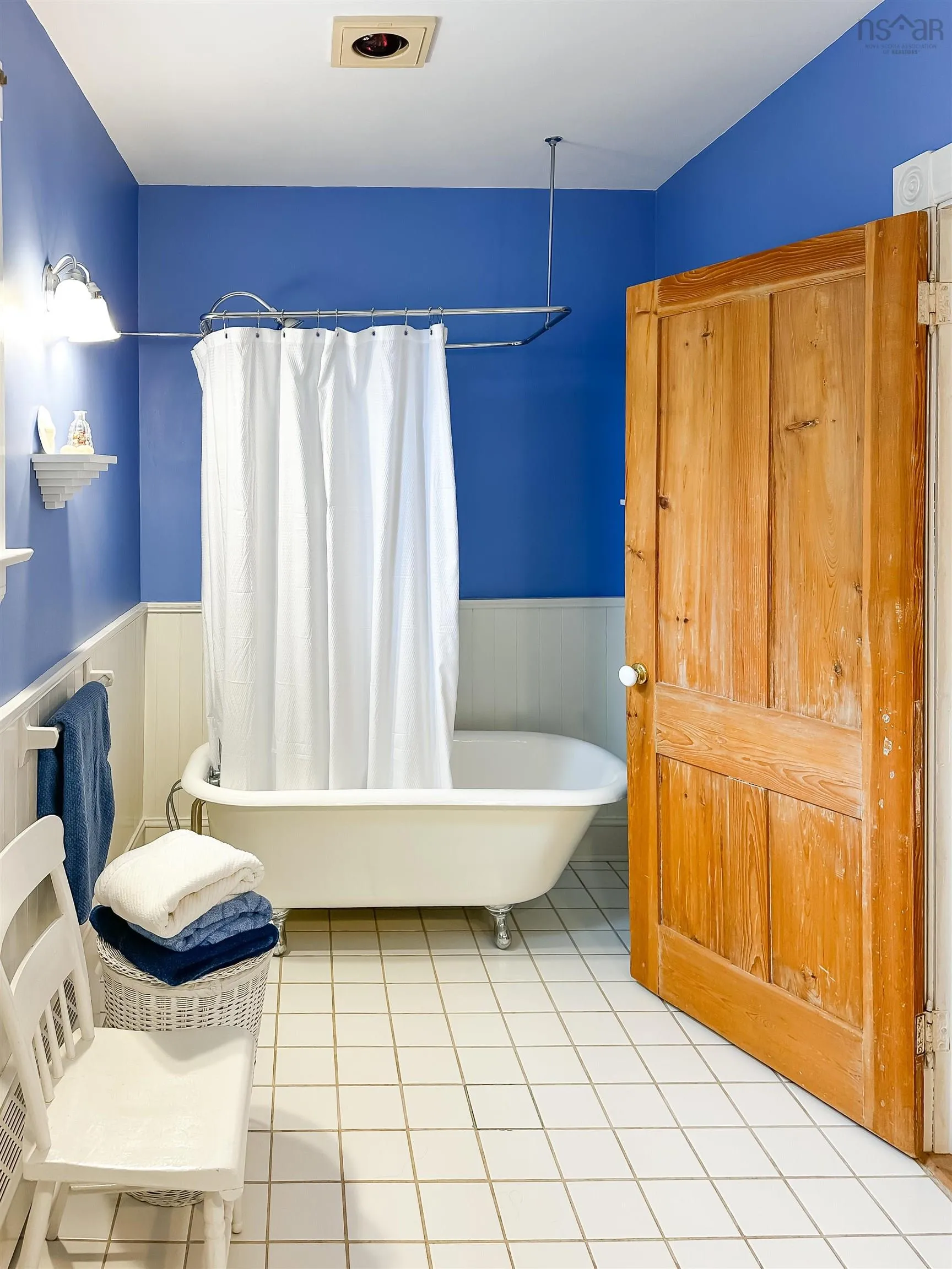 35 Shaw Road, East Berwick, NS B0P 1E0, 4 Bedrooms Bedrooms, ,2 BathroomsBathrooms,Farm,For Sale,Shaw,202523679