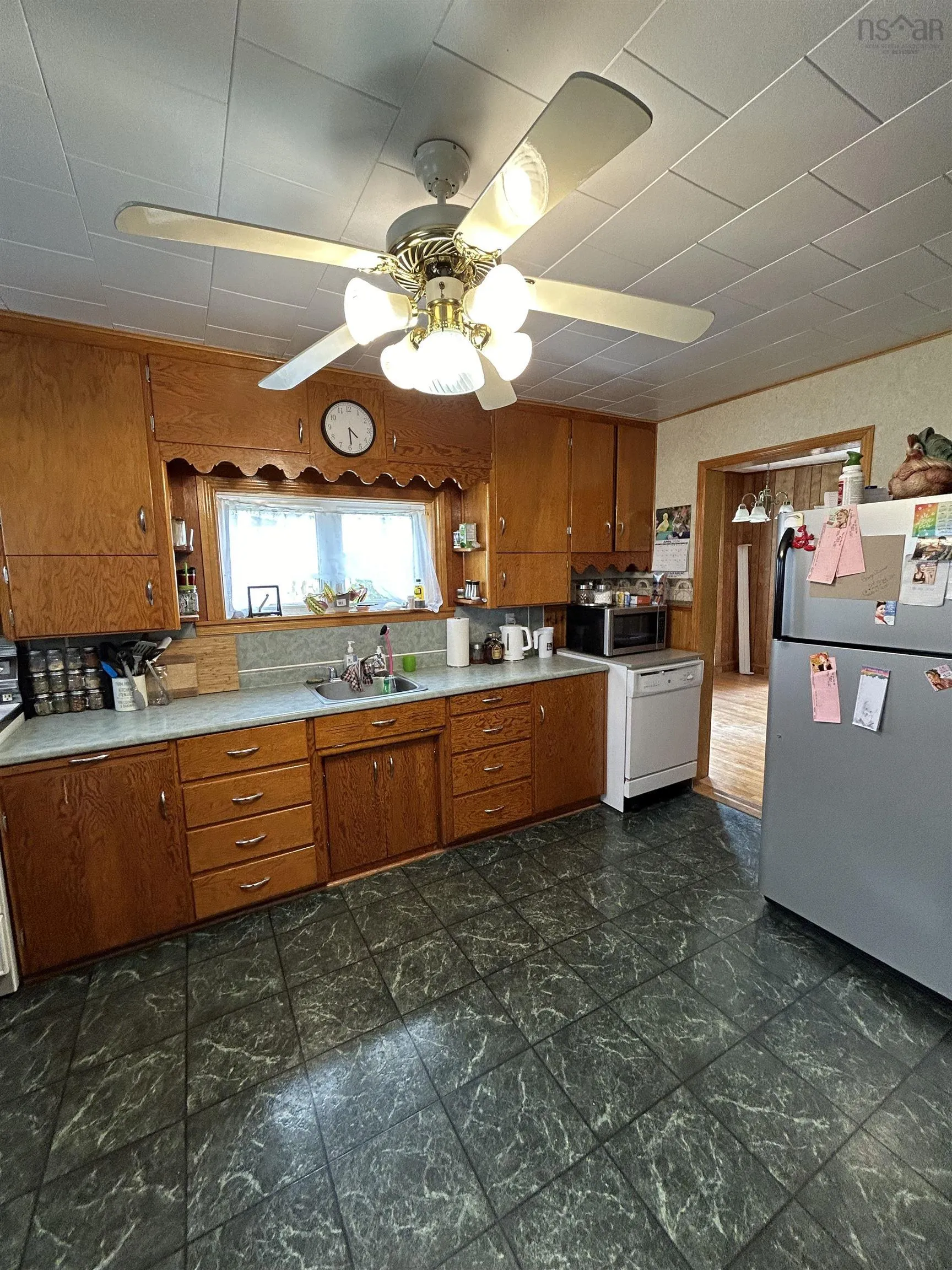 92 Victoria Street, Springhill, NS B0M 1X0, 3 Bedrooms Bedrooms, ,2 BathroomsBathrooms,Residential,For Sale,Victoria,202518775
