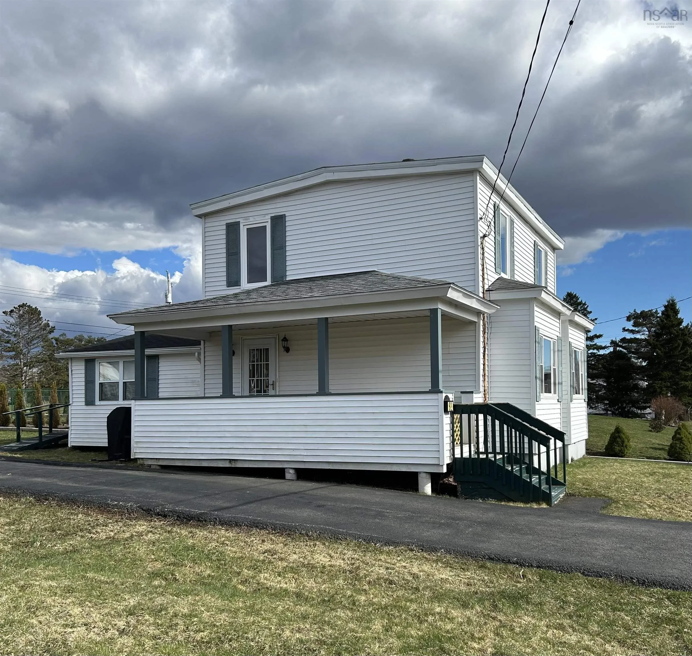 92 Victoria Street, Springhill, NS B0M 1X0, 3 Bedrooms Bedrooms, ,2 BathroomsBathrooms,Residential,For Sale,Victoria,202518775