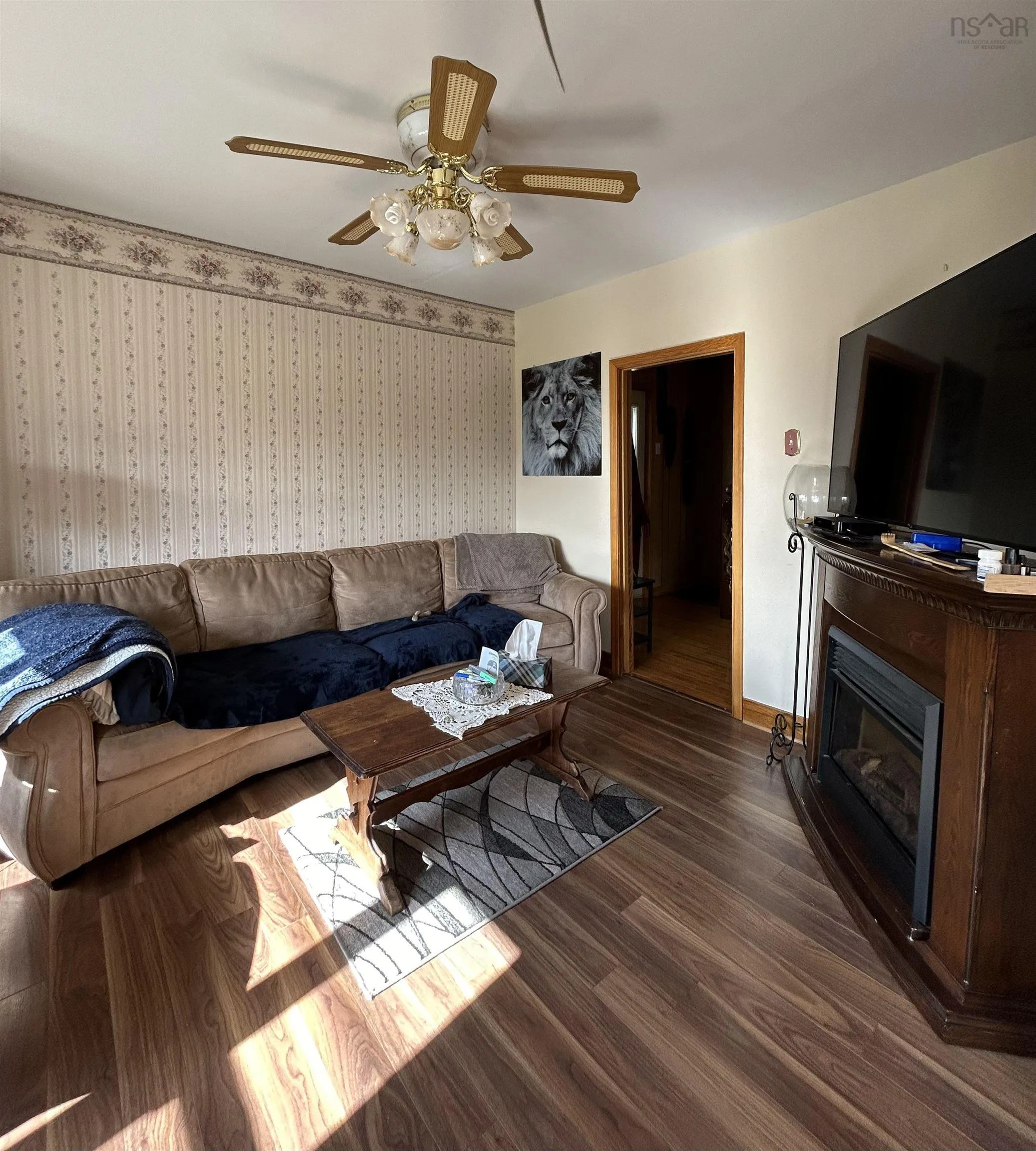 92 Victoria Street, Springhill, NS B0M 1X0, 3 Bedrooms Bedrooms, ,2 BathroomsBathrooms,Residential,For Sale,Victoria,202518775