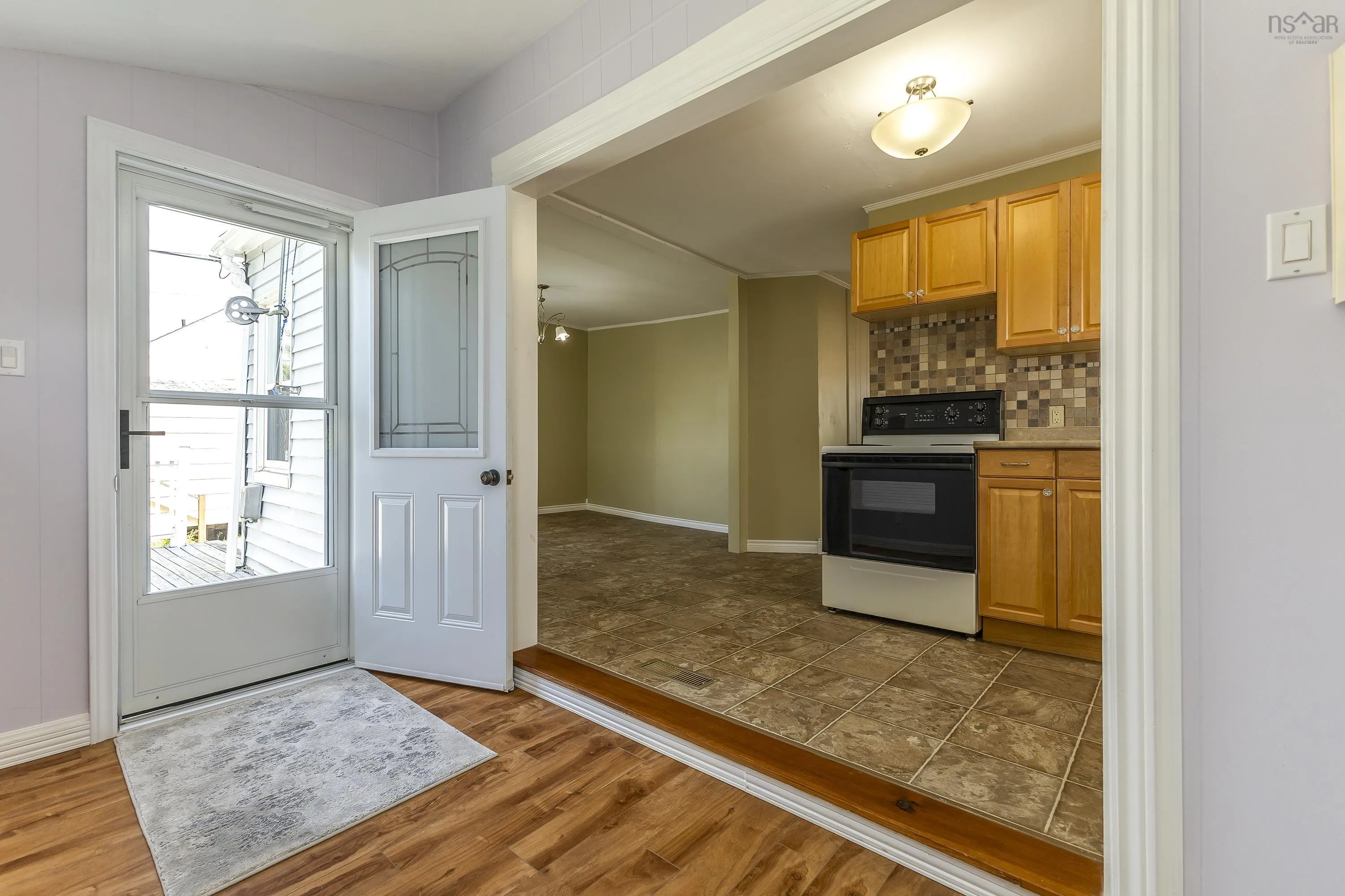 11 Maclaren Ave, New Glasgow, NS B2H 3N3, 3 Bedrooms Bedrooms, ,2 BathroomsBathrooms,Residential,For Sale,Maclaren Ave,202520035