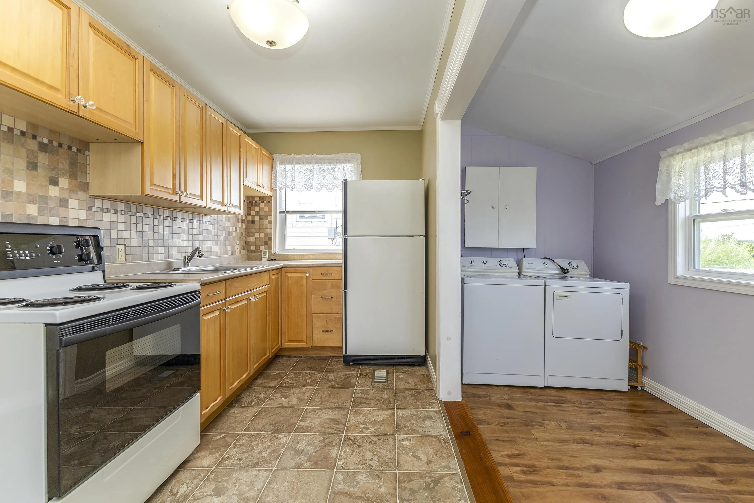 11 Maclaren Ave, New Glasgow, NS B2H 3N3, 3 Bedrooms Bedrooms, ,2 BathroomsBathrooms,Residential,For Sale,Maclaren Ave,202520035