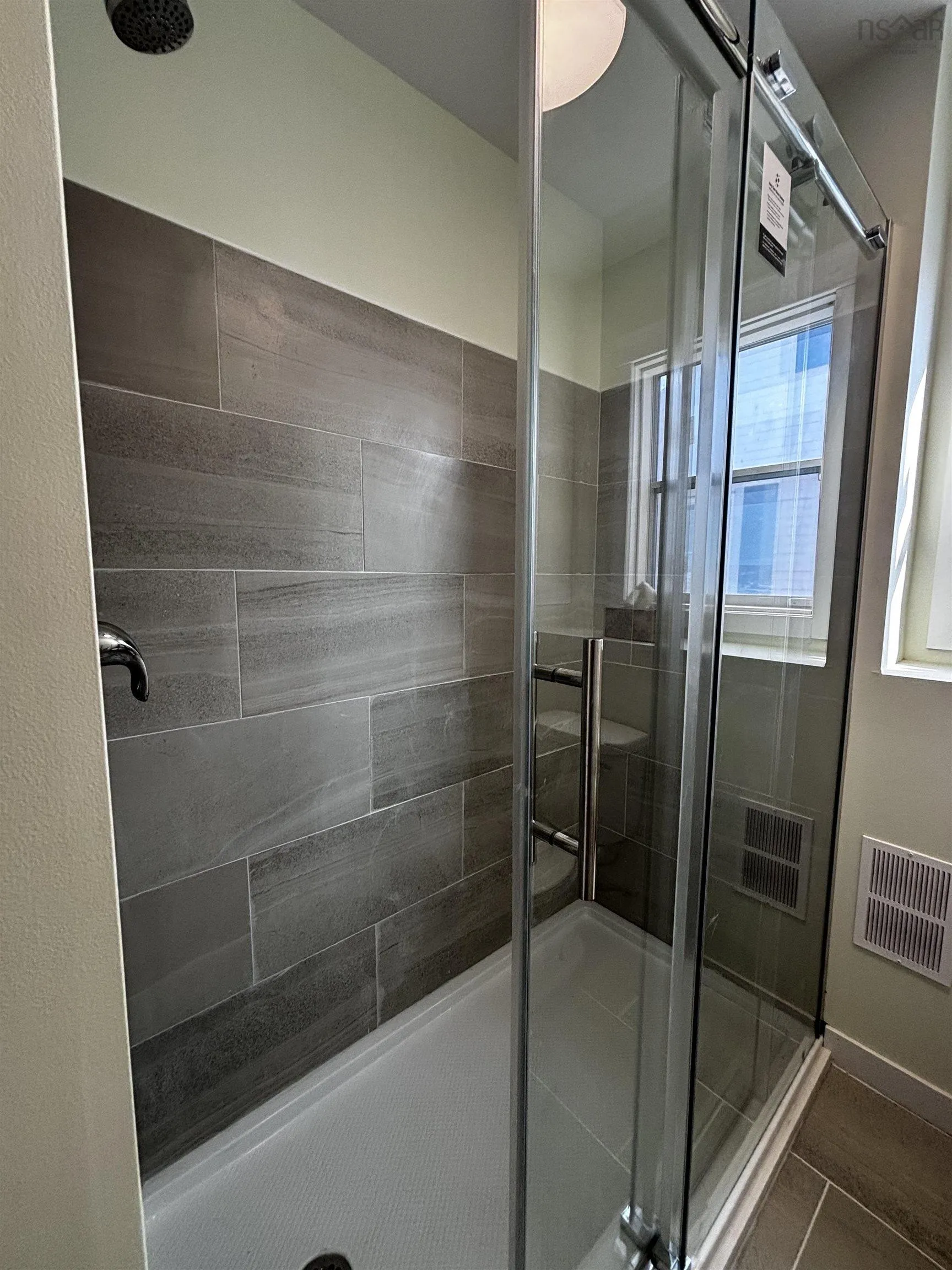 531 High Street, New Glasgow, NS B2H 2X9, 2 Bedrooms Bedrooms, ,1 BathroomBathrooms,Residential,For Sale,High Street,202518948