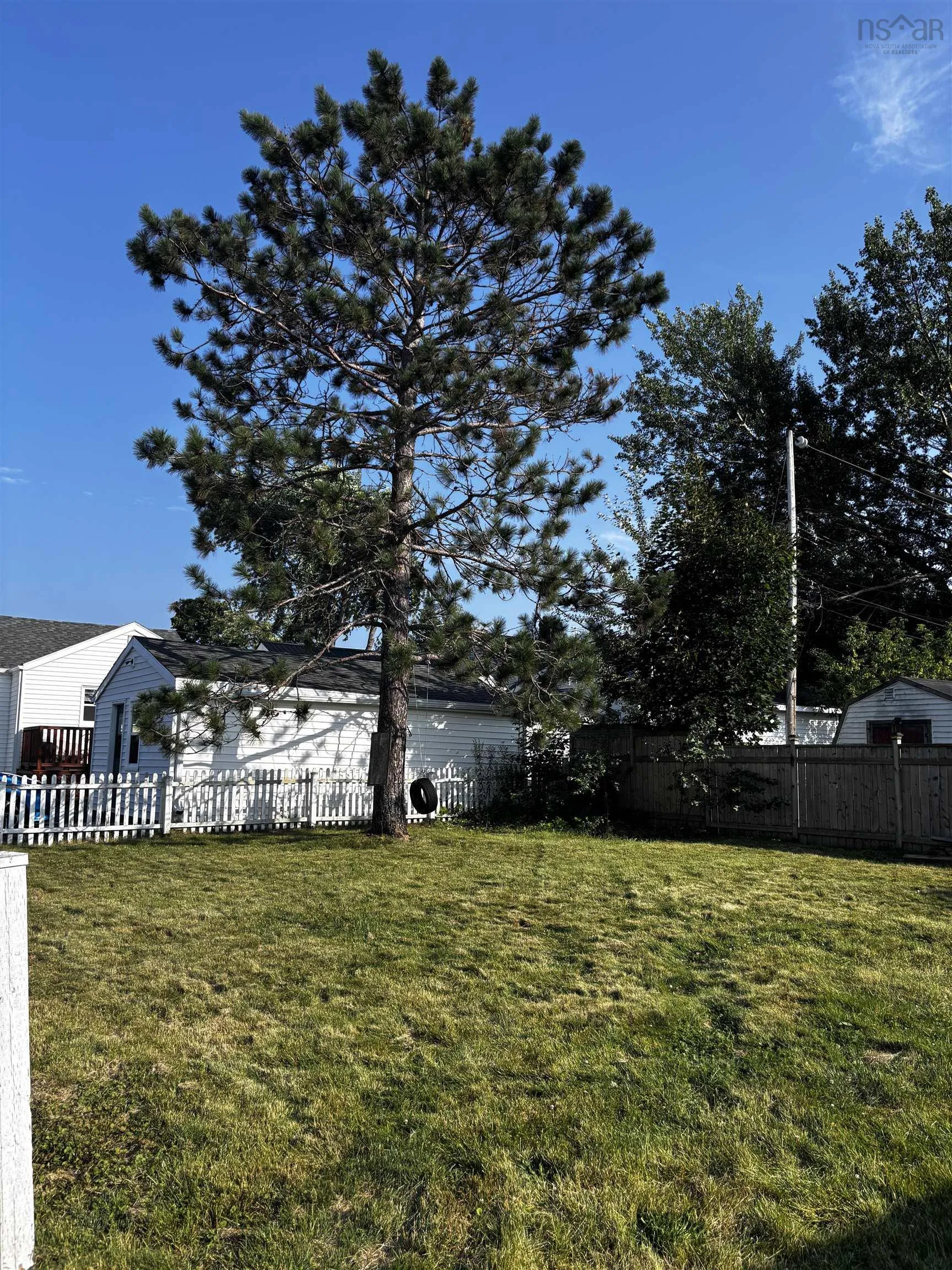 531 High Street, New Glasgow, NS B2H 2X9, 2 Bedrooms Bedrooms, ,1 BathroomBathrooms,Residential,For Sale,High Street,202518948