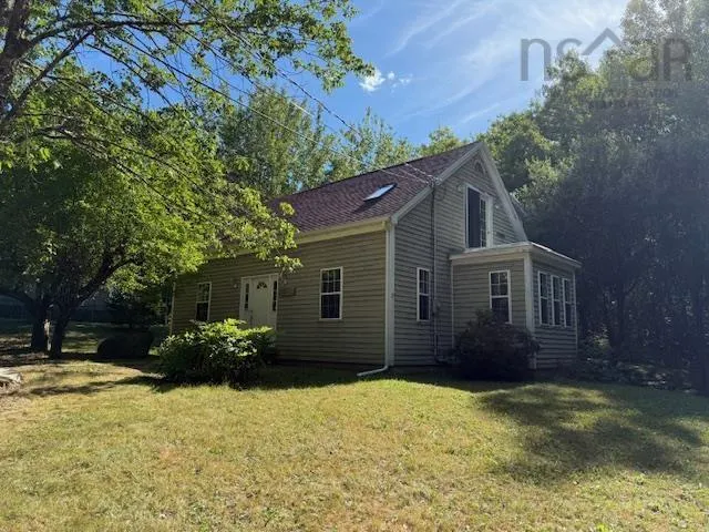 52 Crousetown Road, Conquerall Mills, NS B4V 2W3, 3 Bedrooms Bedrooms, ,2 BathroomsBathrooms,Residential,For Sale,Crousetown,202521390