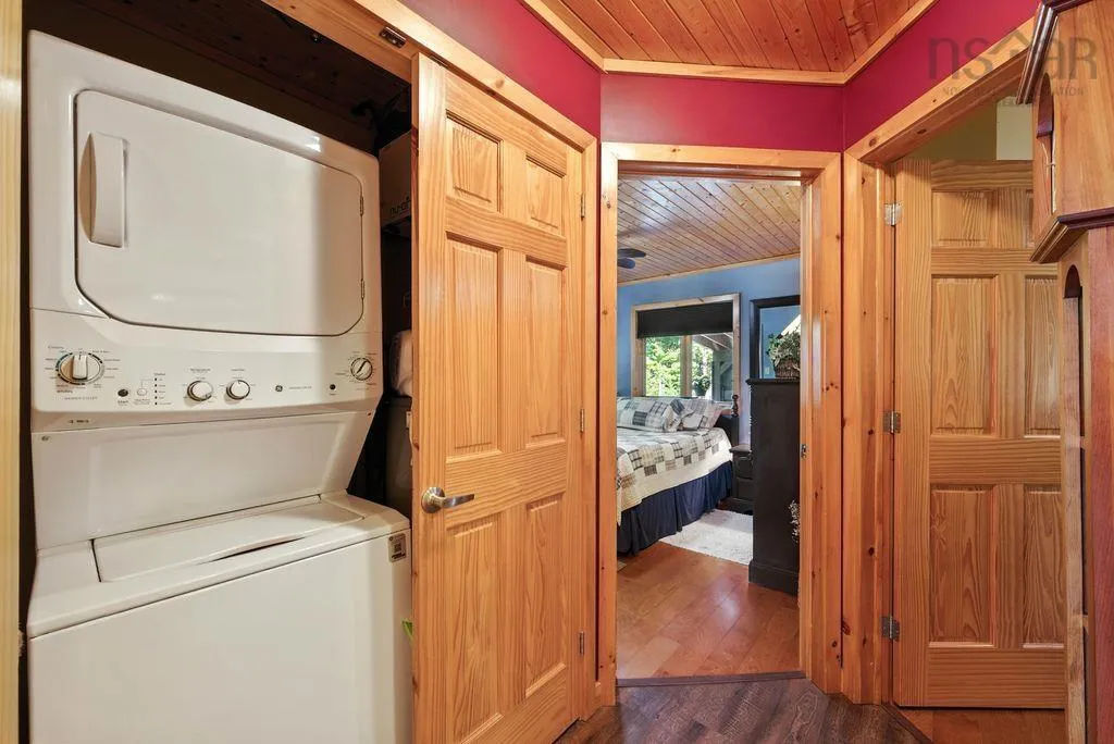 3 Eagle Lane, Vaughan, NS B0N 2T0, 2 Bedrooms Bedrooms, ,1 BathroomBathrooms,Residential,For Sale,Eagle,202521402
