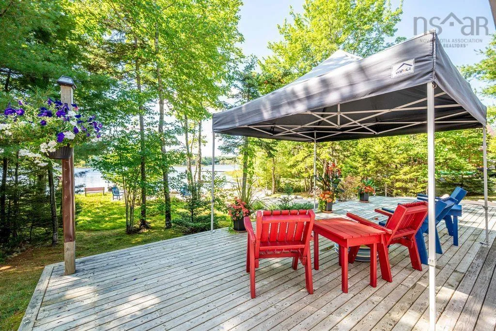 3 Eagle Lane, Vaughan, NS B0N 2T0, 2 Bedrooms Bedrooms, ,1 BathroomBathrooms,Residential,For Sale,Eagle,202521402