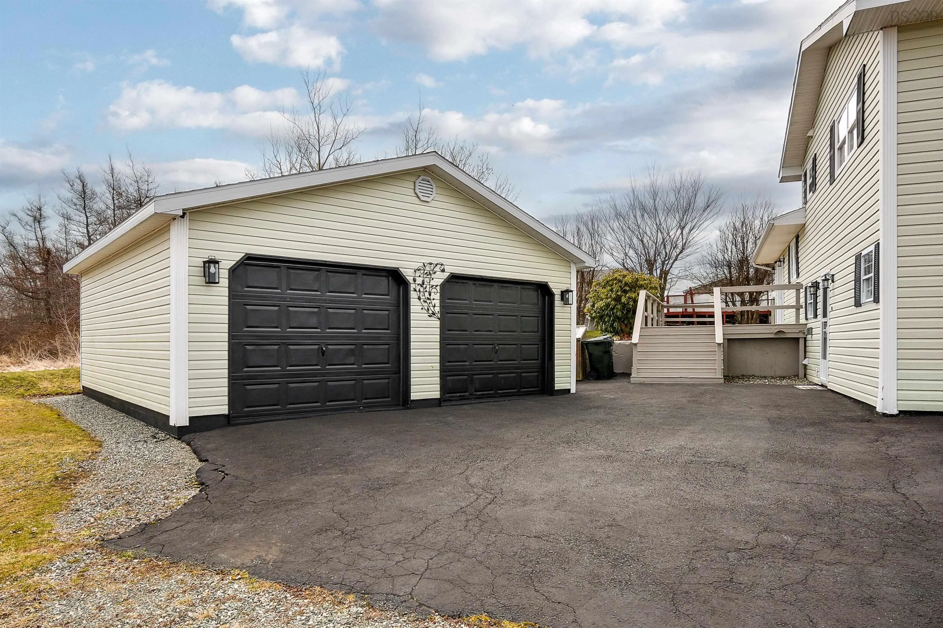 140 Mcintyre Lane, Glace Bay Ns B1a 4r9, 4 Bedrooms Bedrooms, ,2 BathroomsBathrooms,Residential,For Sale,Mcintyre Lane,202509405