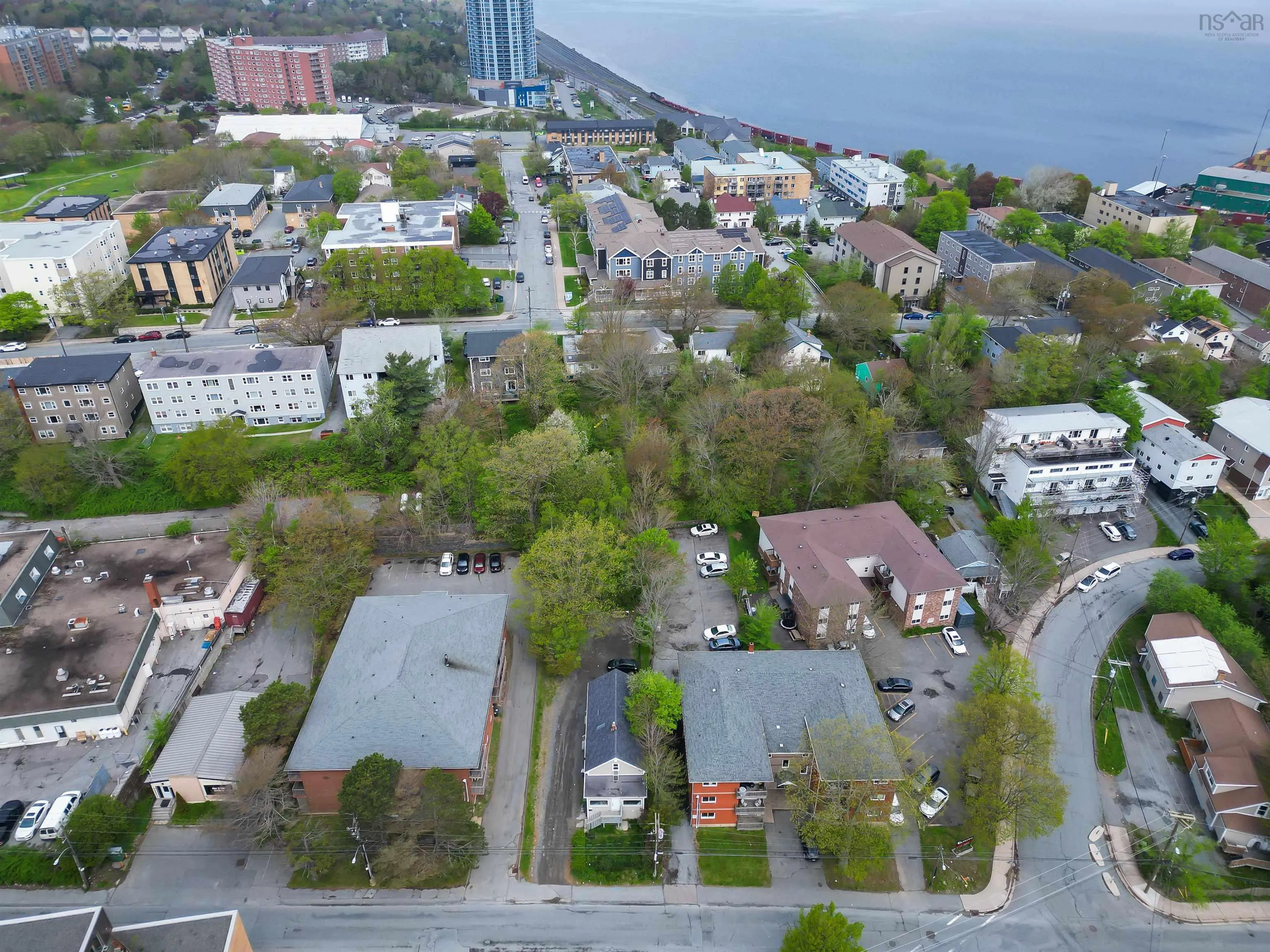 7 & 7a Alma Cres Crescent, Halifax, NS B3N 2C4, 4 Bedrooms Bedrooms, ,Residential Income,For Sale,Alma Cres,202512337