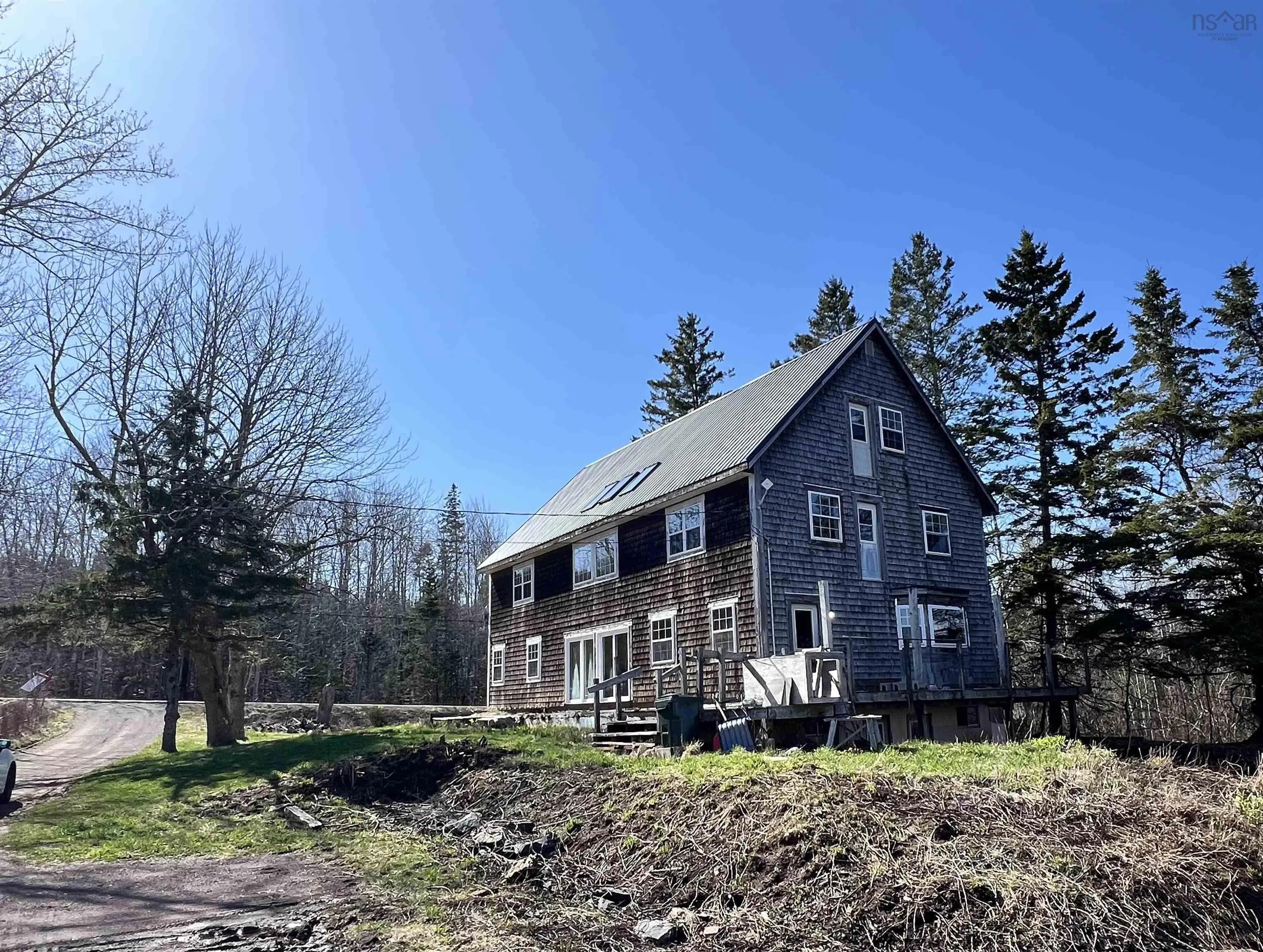10863 Highway 215, South Maitland Ns B0n 2h0, 4 Bedrooms Bedrooms, ,1 BathroomBathrooms,Residential,For Sale,Highway 215,202507430