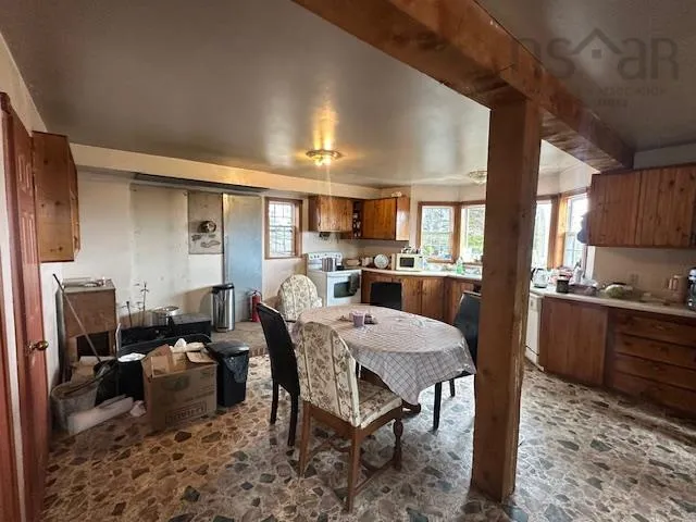 10863 Highway 215, South Maitland Ns B0n 2h0, 4 Bedrooms Bedrooms, ,1 BathroomBathrooms,Residential,For Sale,Highway 215,202507430