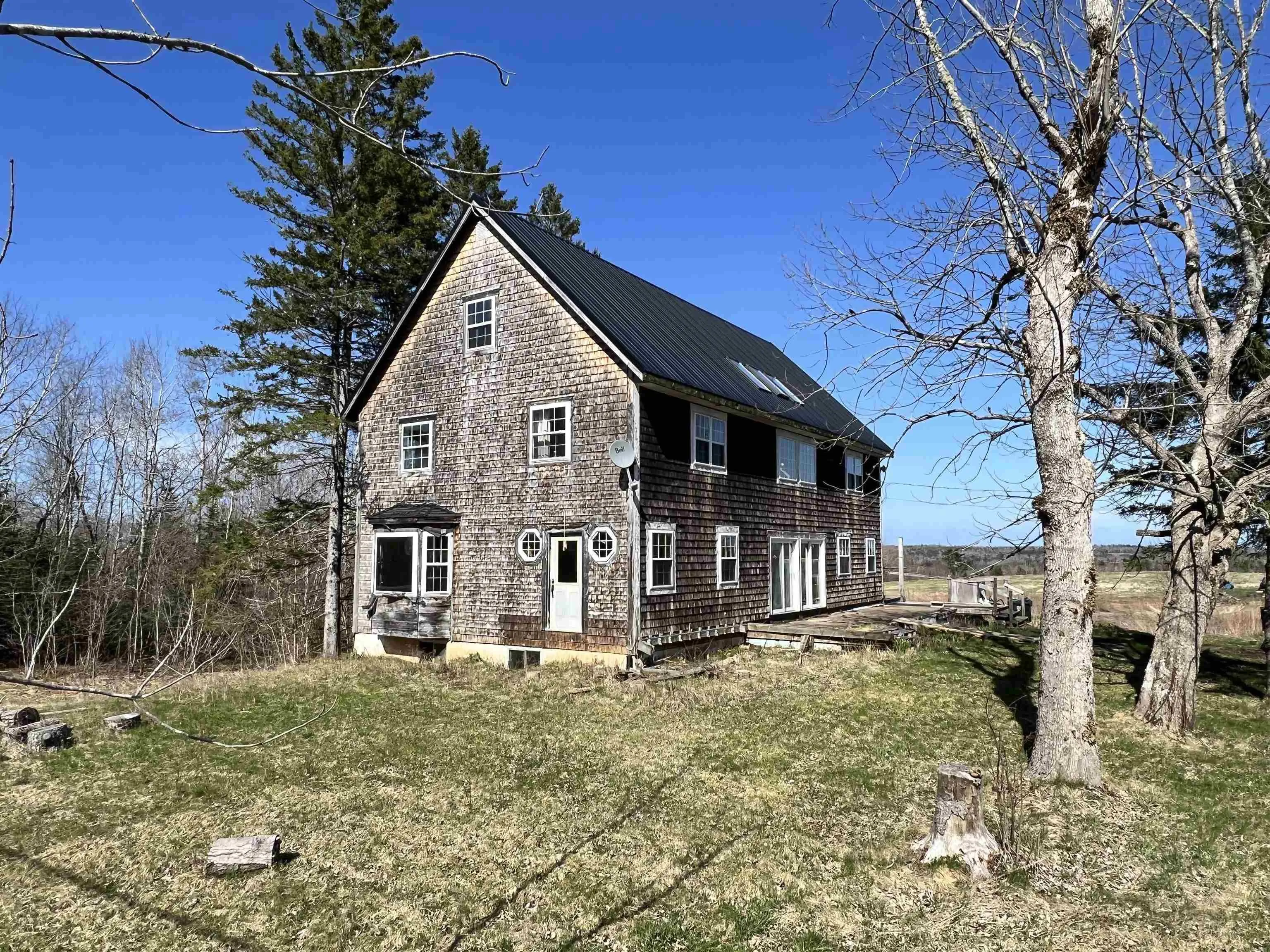 10863 Highway 215, South Maitland Ns B0n 2h0, 4 Bedrooms Bedrooms, ,1 BathroomBathrooms,Residential,For Sale,Highway 215,202507430