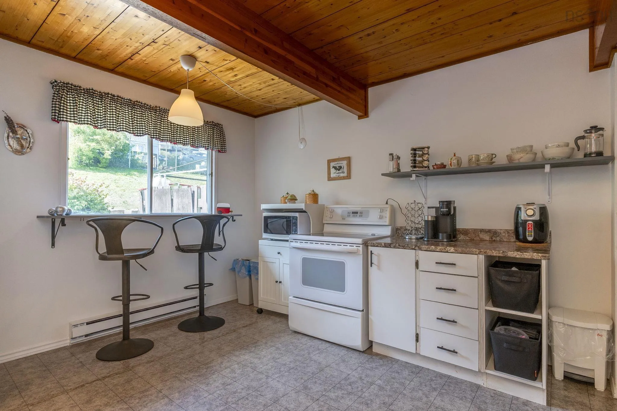 116 Bromley Road, Halifax, NS B3P 2L7, 3 Bedrooms Bedrooms, ,1 BathroomBathrooms,Residential,For Sale,Bromley,202524333