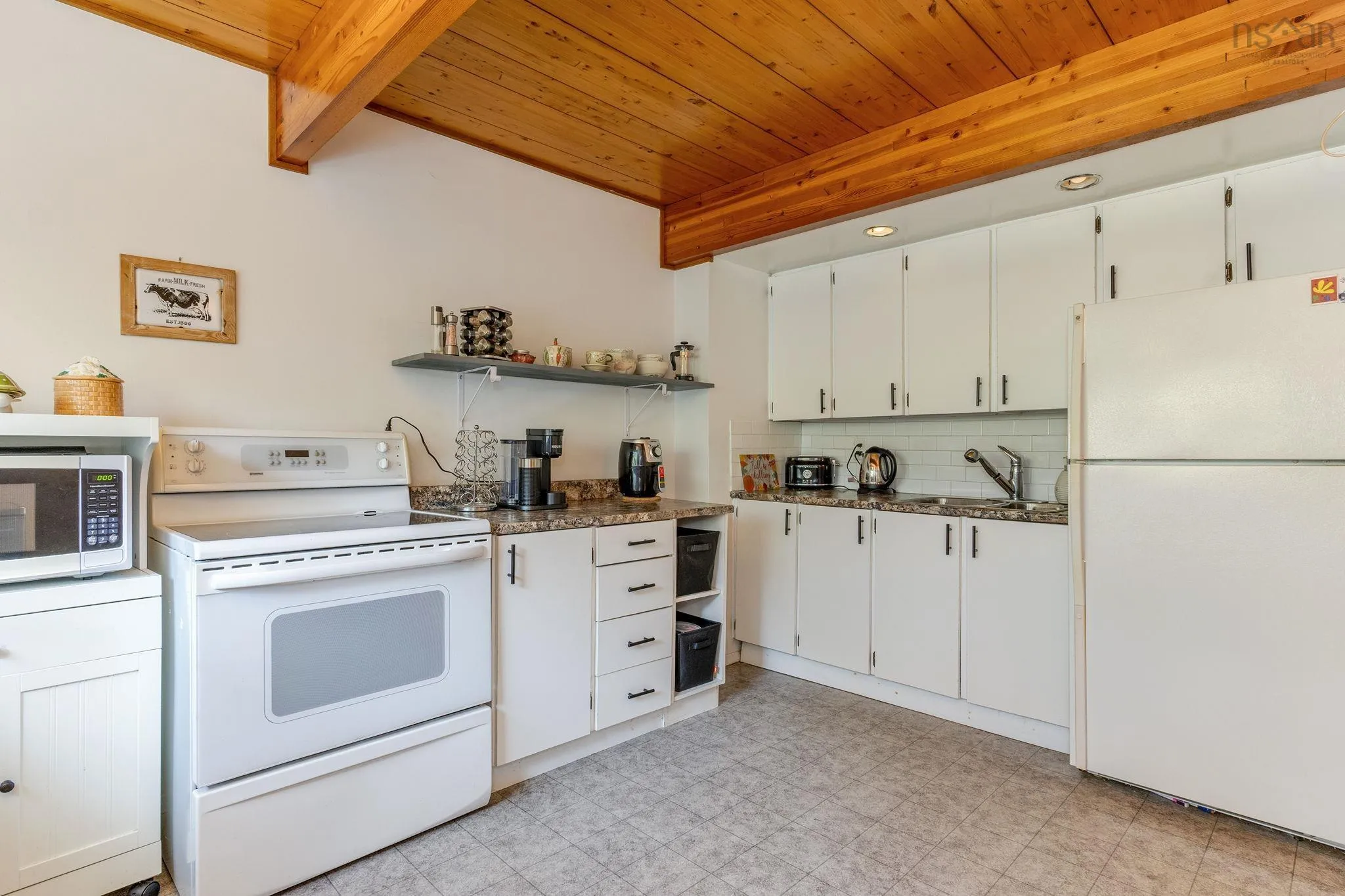 116 Bromley Road, Halifax, NS B3P 2L7, 3 Bedrooms Bedrooms, ,1 BathroomBathrooms,Residential,For Sale,Bromley,202524333