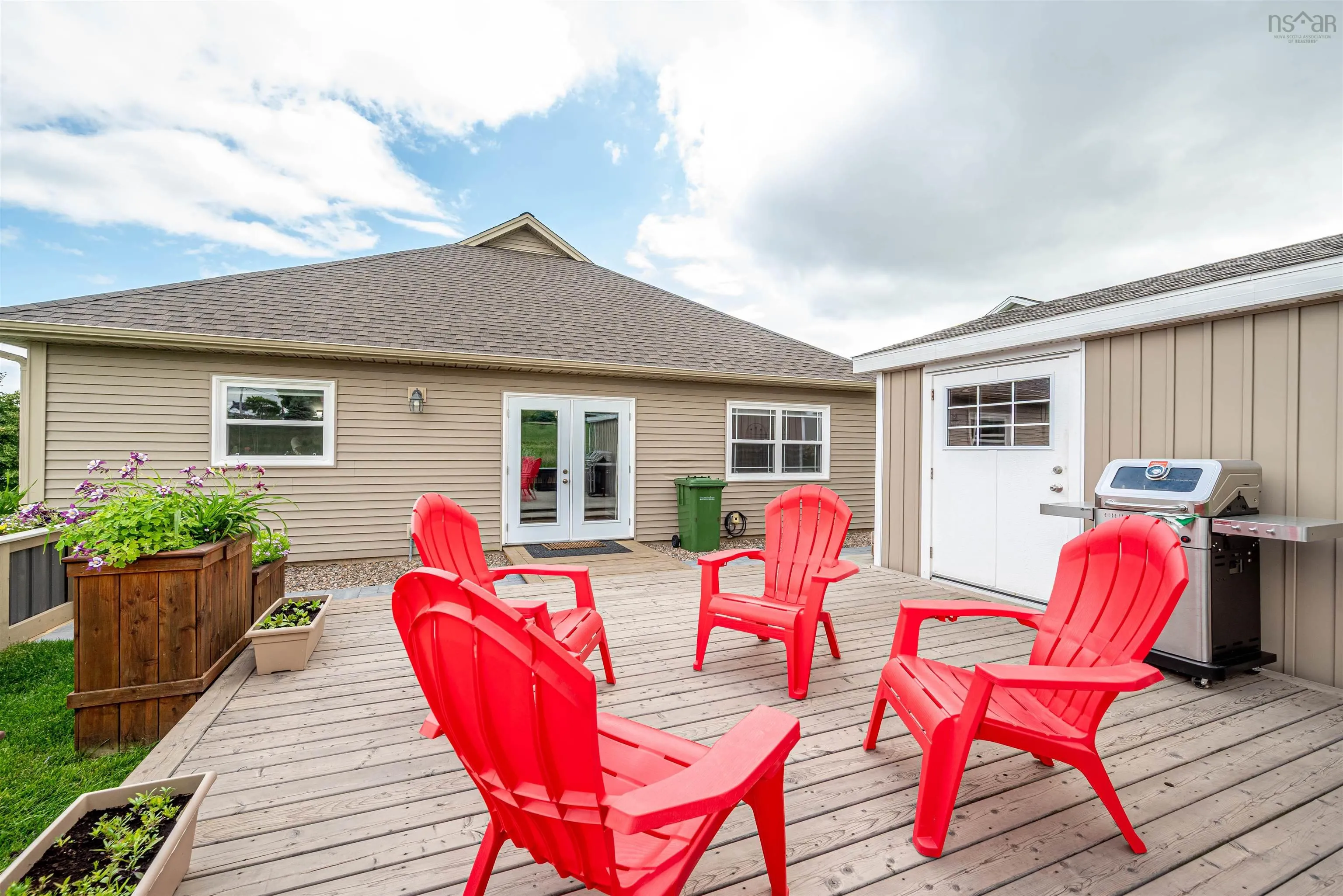 12 Steeple View Drive, Port Williams, NS B0P 1T0, 2 Bedrooms Bedrooms, ,2 BathroomsBathrooms,Residential,For Sale,Steeple View,202518101