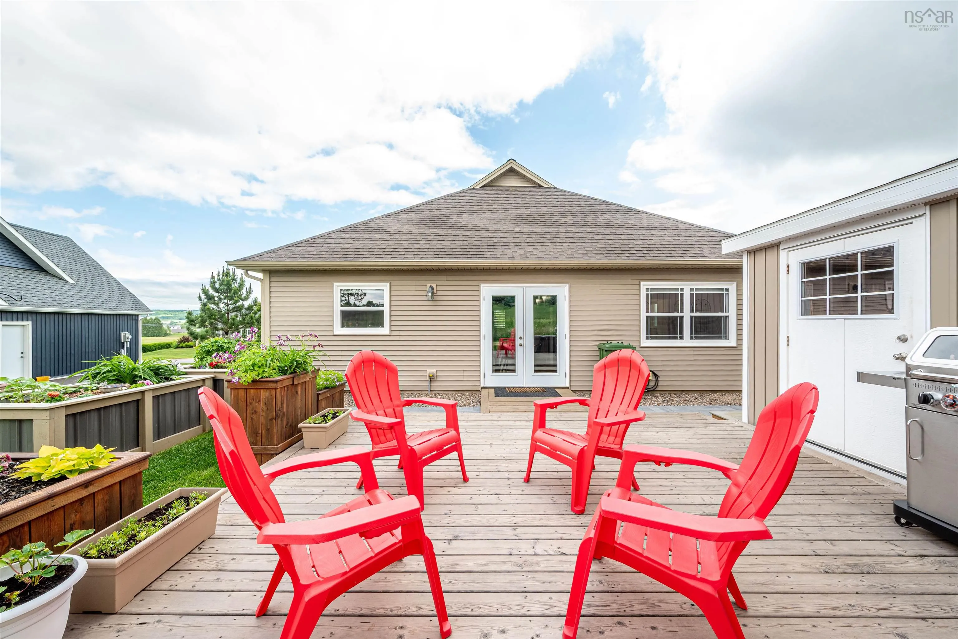 12 Steeple View Drive, Port Williams, NS B0P 1T0, 2 Bedrooms Bedrooms, ,2 BathroomsBathrooms,Residential,For Sale,Steeple View,202518101