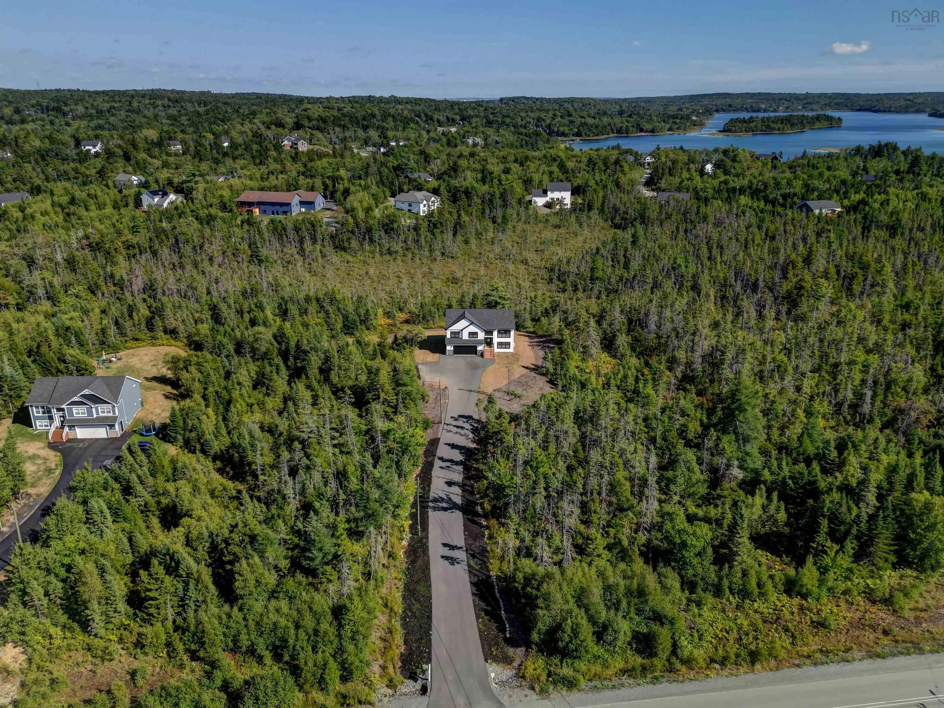 1301 Mccabe Lake Drive, Middle Sackville, NS B4E 0P5, 4 Bedrooms Bedrooms, ,3 BathroomsBathrooms,Residential,For Sale,Mccabe Lake,202522470