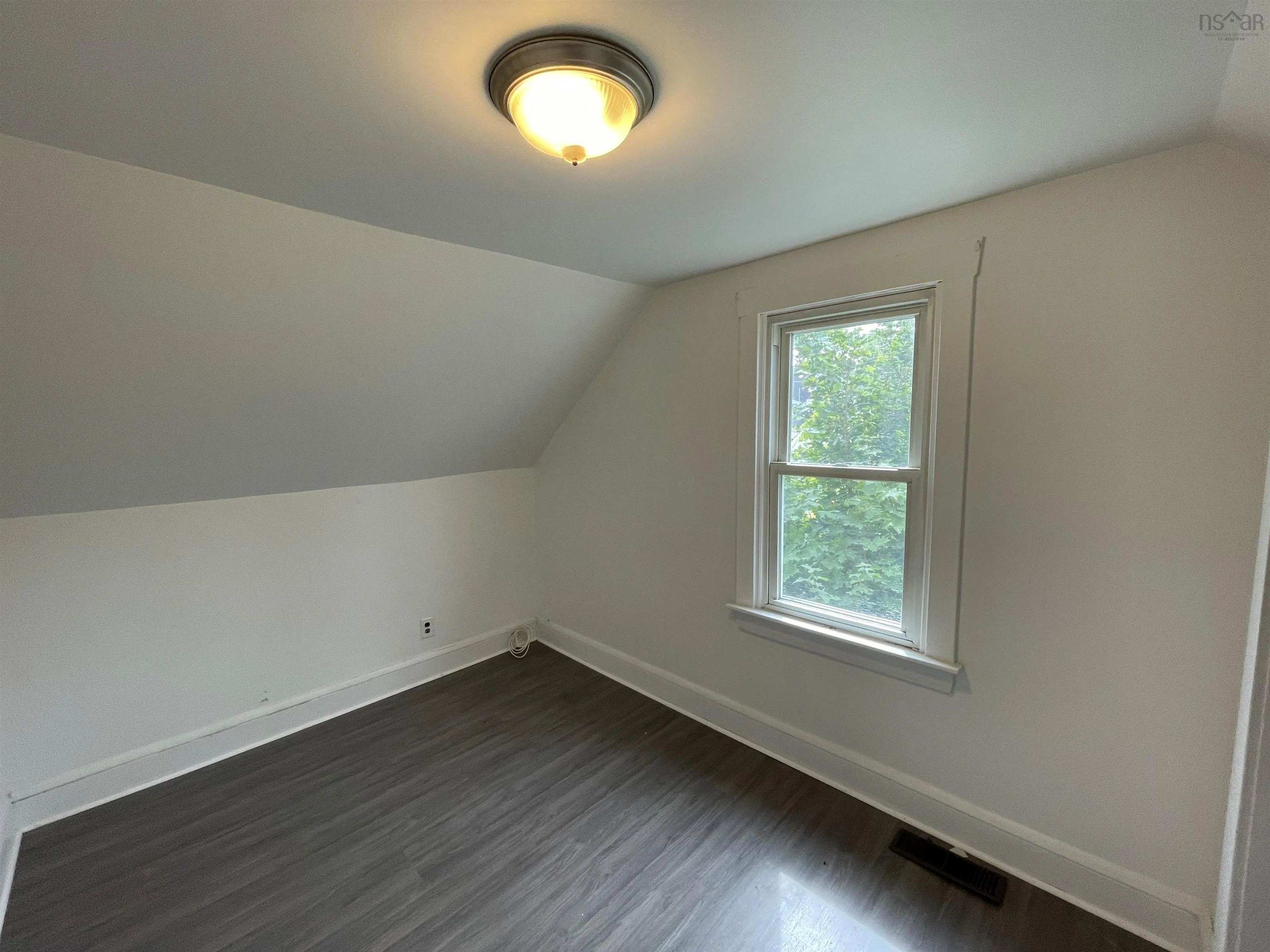 30 Monteith Avenue, Westmount, NS B1R 1K4, 2 Bedrooms Bedrooms, ,1 BathroomBathrooms,Residential,For Sale,Monteith,202521604