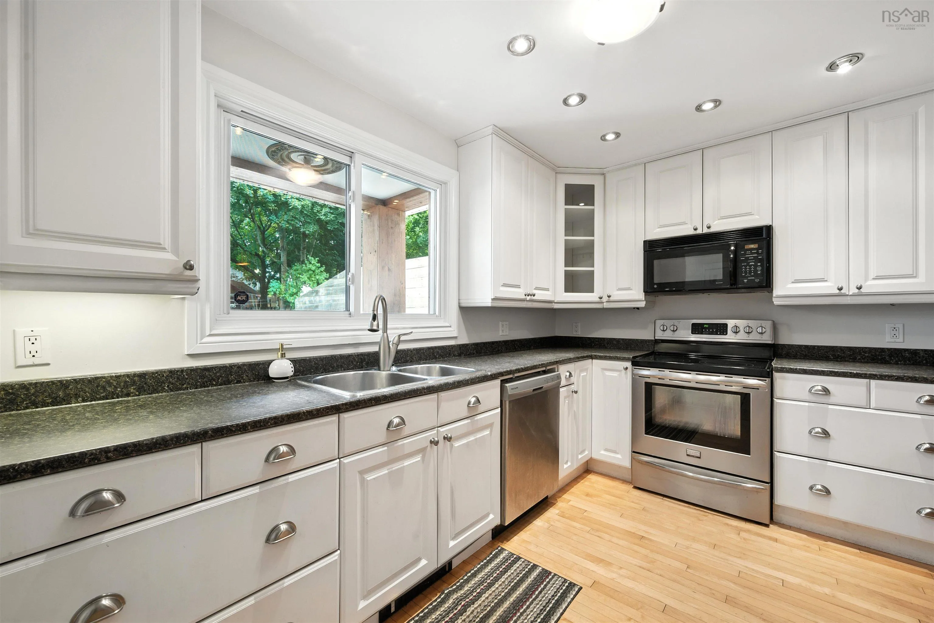 2221 Blink Bonnie Terrace, Halifax, NS B3L 3E8, 3 Bedrooms Bedrooms, ,3 BathroomsBathrooms,Residential,For Sale,Blink Bonnie,202519614