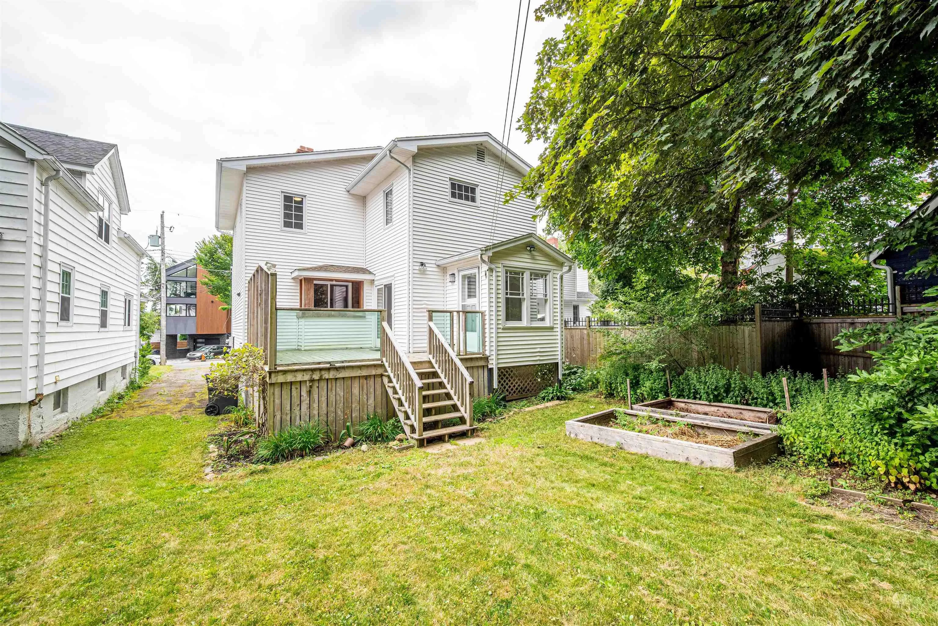 2221 Blink Bonnie Terrace, Halifax, NS B3L 3E8, 3 Bedrooms Bedrooms, ,3 BathroomsBathrooms,Residential,For Sale,Blink Bonnie,202519614