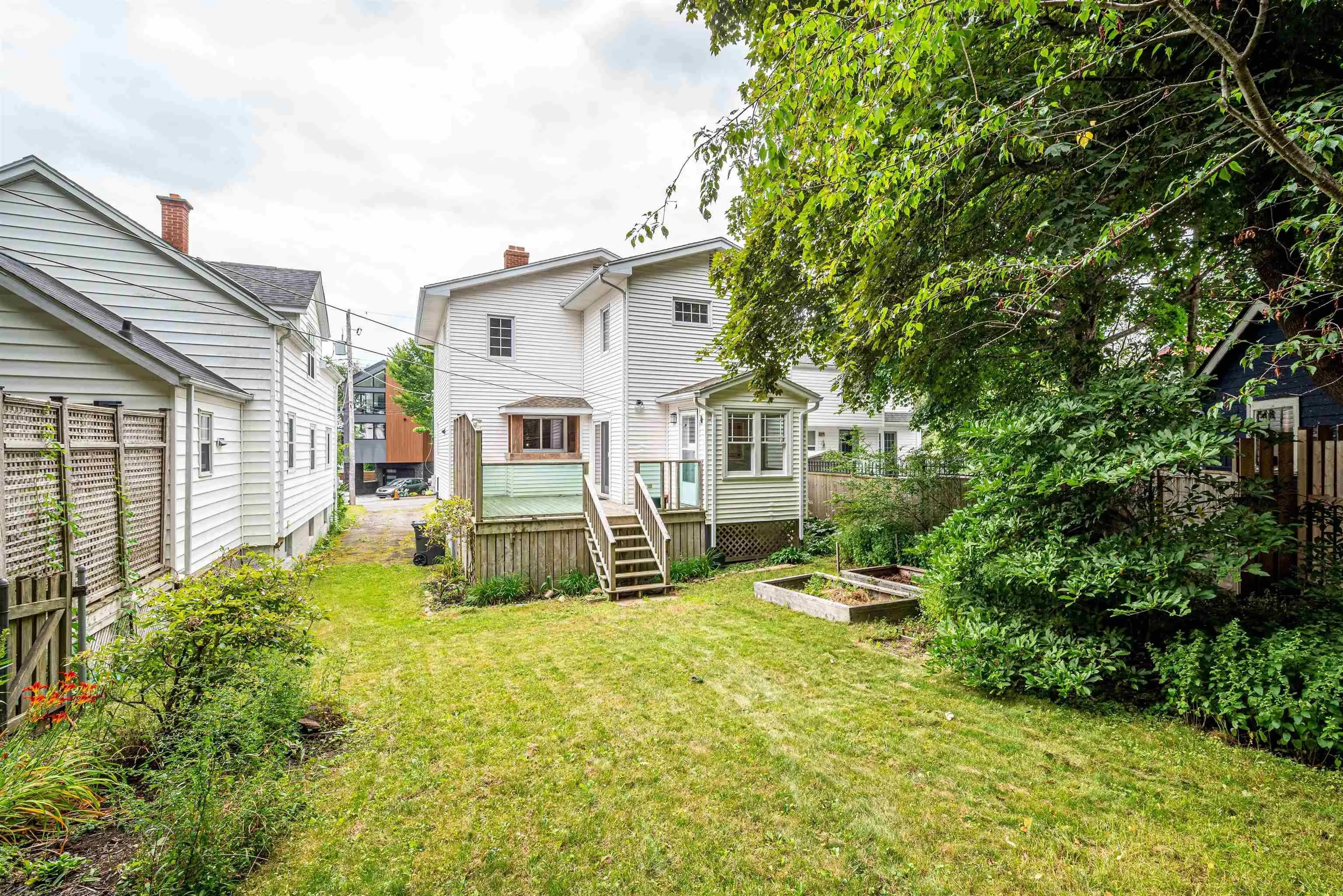 2221 Blink Bonnie Terrace, Halifax, NS B3L 3E8, 3 Bedrooms Bedrooms, ,3 BathroomsBathrooms,Residential,For Sale,Blink Bonnie,202519614