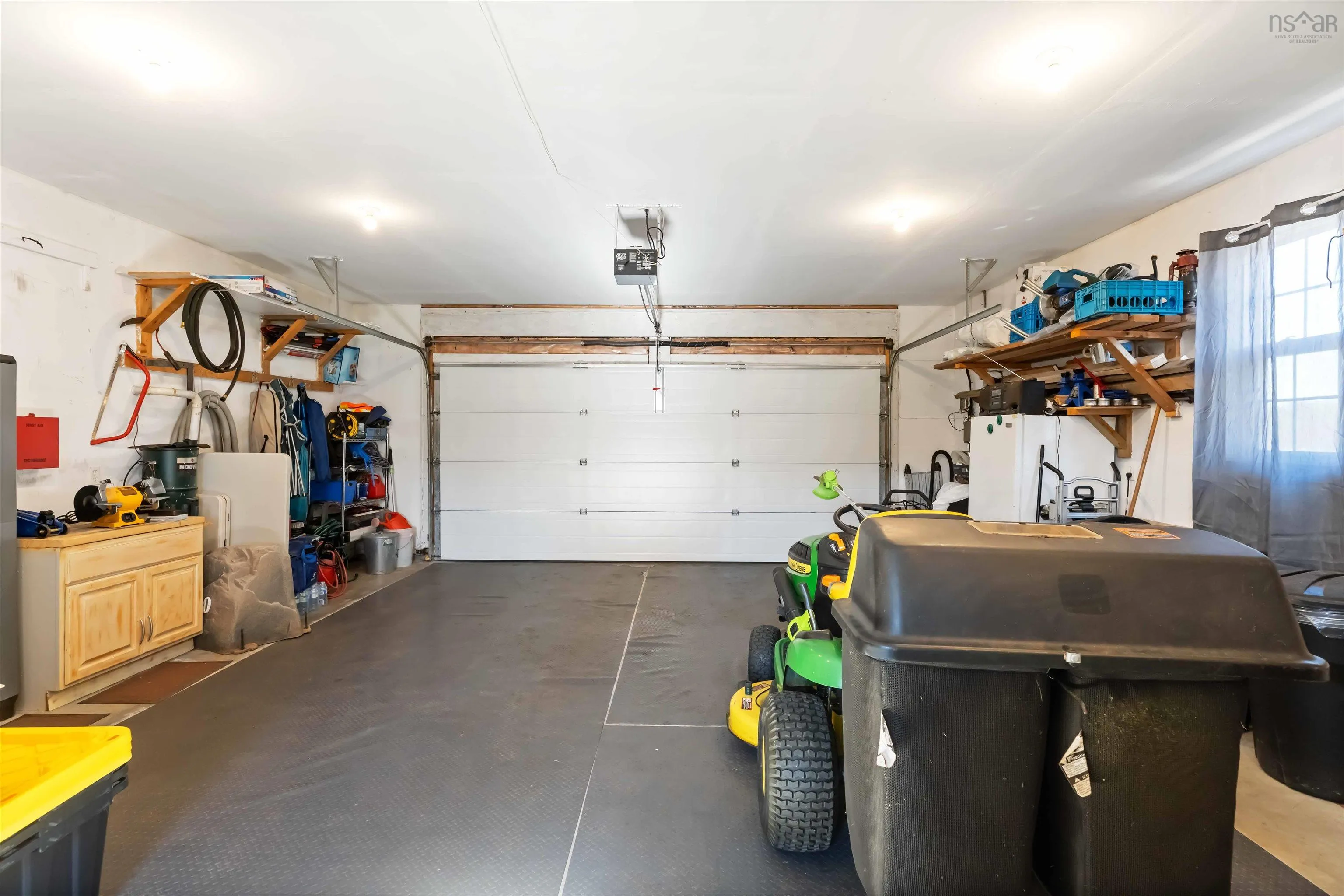 40 Terra Nova Drive, Greenwood, NS B0P 1R0, 4 Bedrooms Bedrooms, ,2 BathroomsBathrooms,Residential,For Sale,Terra Nova,202525651
