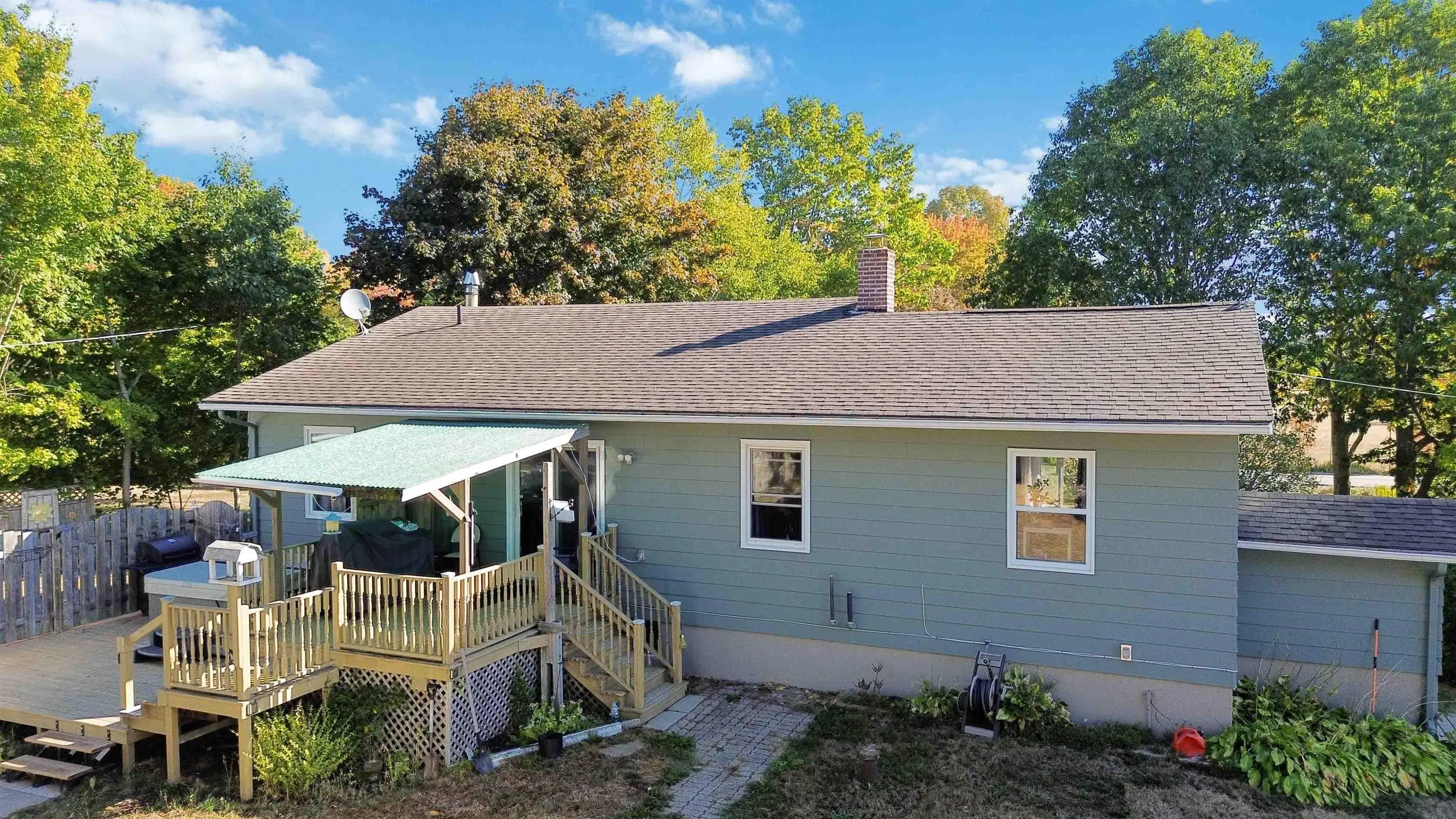 515 Highway 360, Somerset, NS B0P 1E0, 4 Bedrooms Bedrooms, ,2 BathroomsBathrooms,Residential,For Sale,Highway 360,202524789