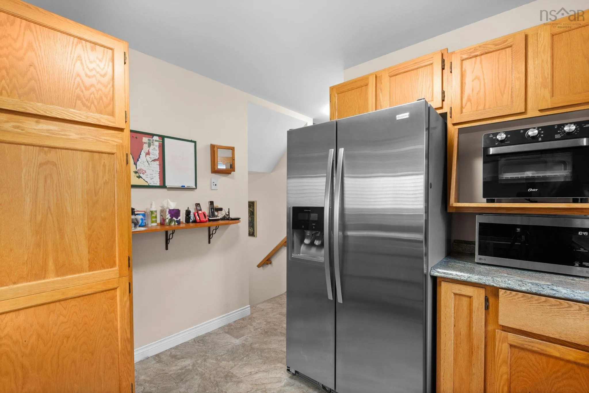 17b Lakeview Point Road, Dartmouth, NS B2Y 3H3, 3 Bedrooms Bedrooms, ,3 BathroomsBathrooms,Residential,For Sale,Lakeview Point,202524417