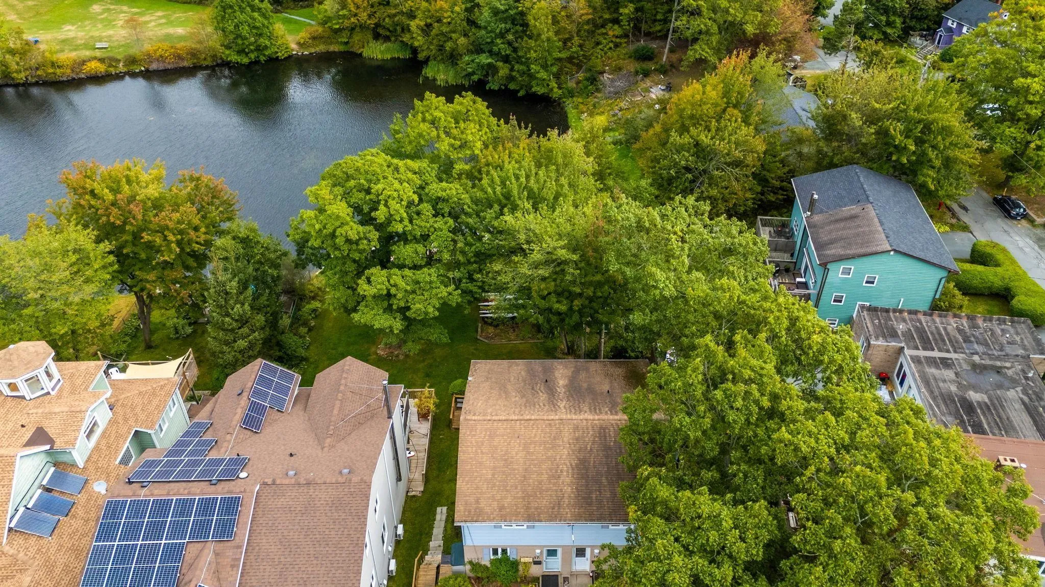 17b Lakeview Point Road, Dartmouth, NS B2Y 3H3, 3 Bedrooms Bedrooms, ,3 BathroomsBathrooms,Residential,For Sale,Lakeview Point,202524417