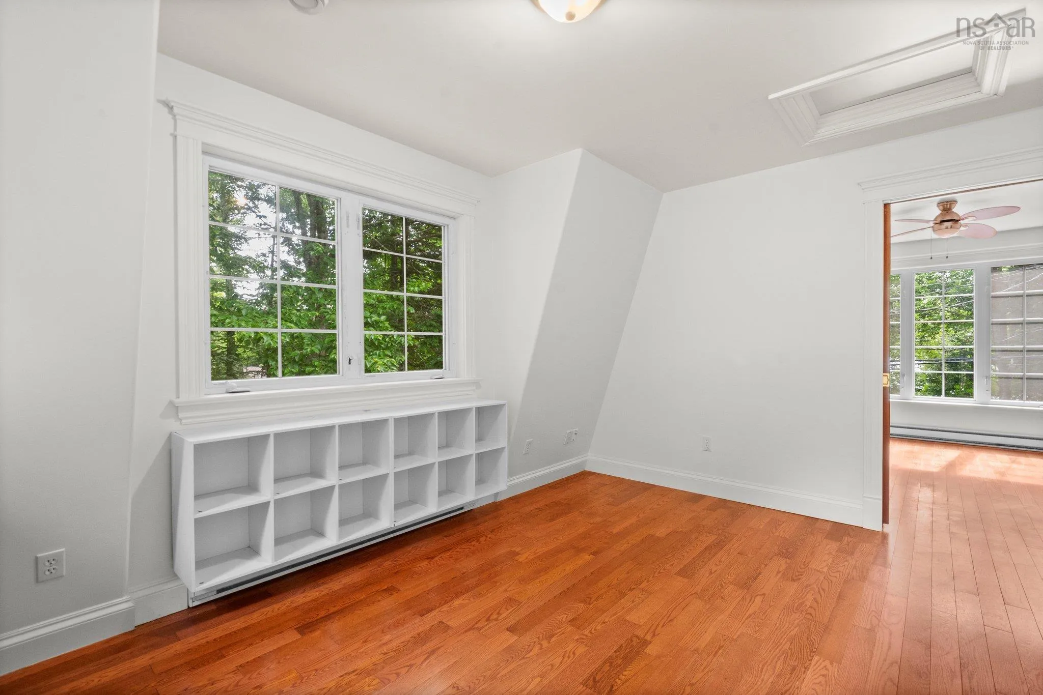 333/335 Kings Road, Wellington, NS B2T 1A2, 5 Bedrooms Bedrooms, ,3 BathroomsBathrooms,Residential,For Sale,Kings,202516599