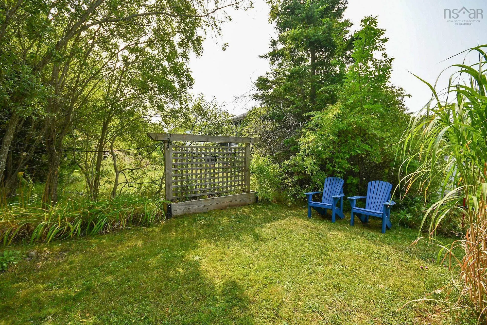 27 Dartmoor Crescent, Bedford, NS B4A 2K6, 4 Bedrooms Bedrooms, ,2 BathroomsBathrooms,Residential,For Sale,Dartmoor,202520251