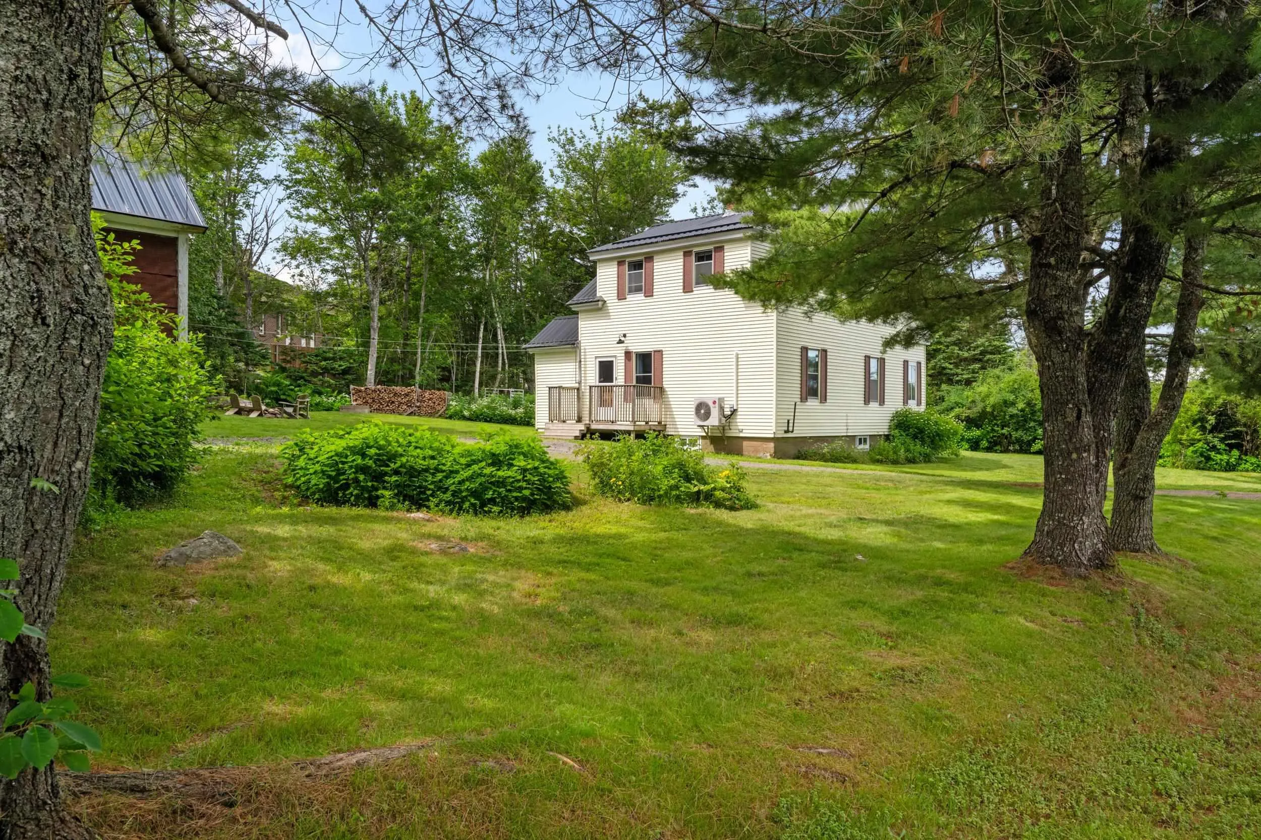 4 Memory Road, Musquodoboit Harbour, NS B0J 2L0, 3 Bedrooms Bedrooms, ,2 BathroomsBathrooms,Residential,For Sale,Memory,202519821