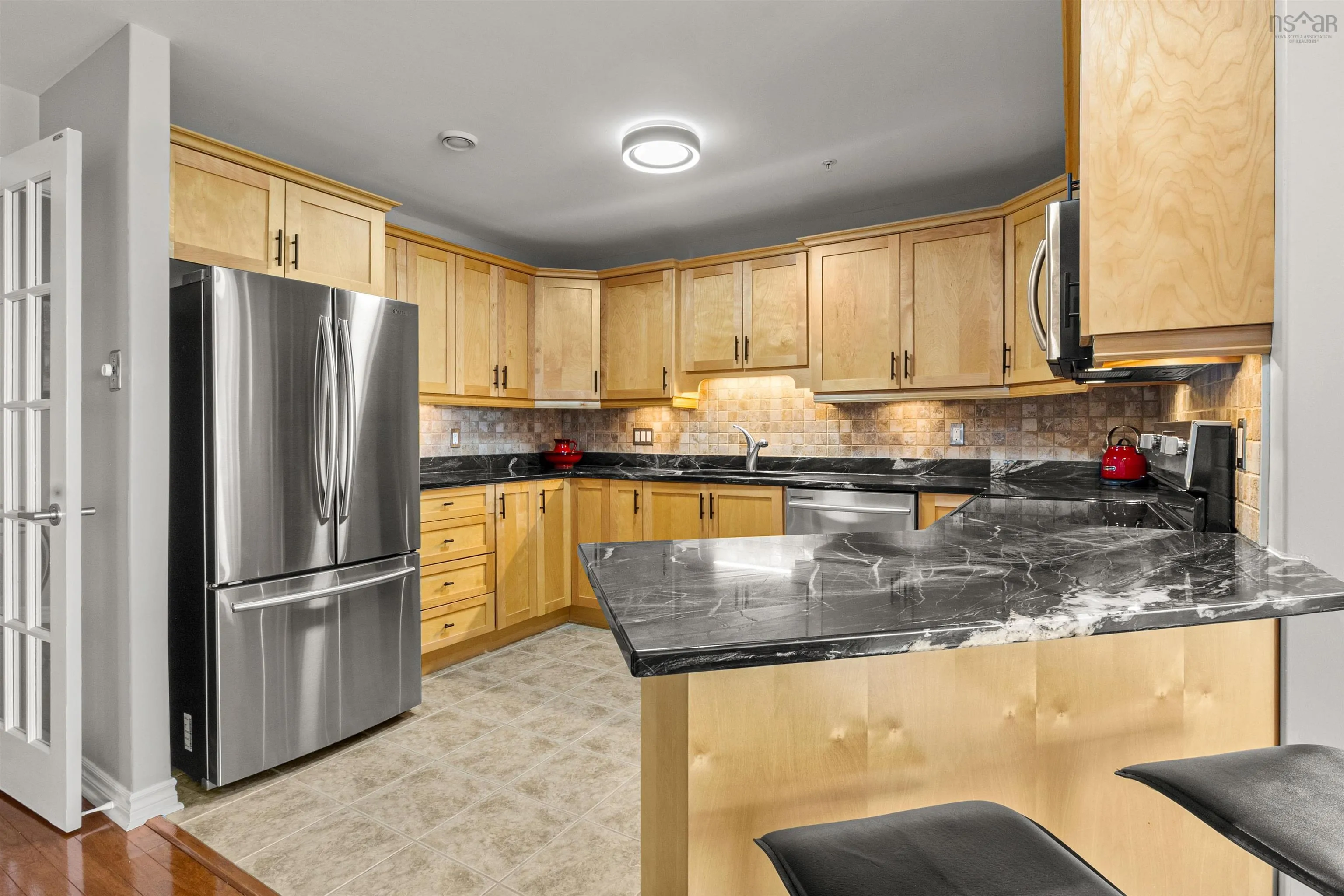 607-77 Russell Lake Drive, Dartmouth, NS B2W 6R8, 2 Bedrooms Bedrooms, ,2 BathroomsBathrooms,Residential,For Sale,Russell Lake,202520433