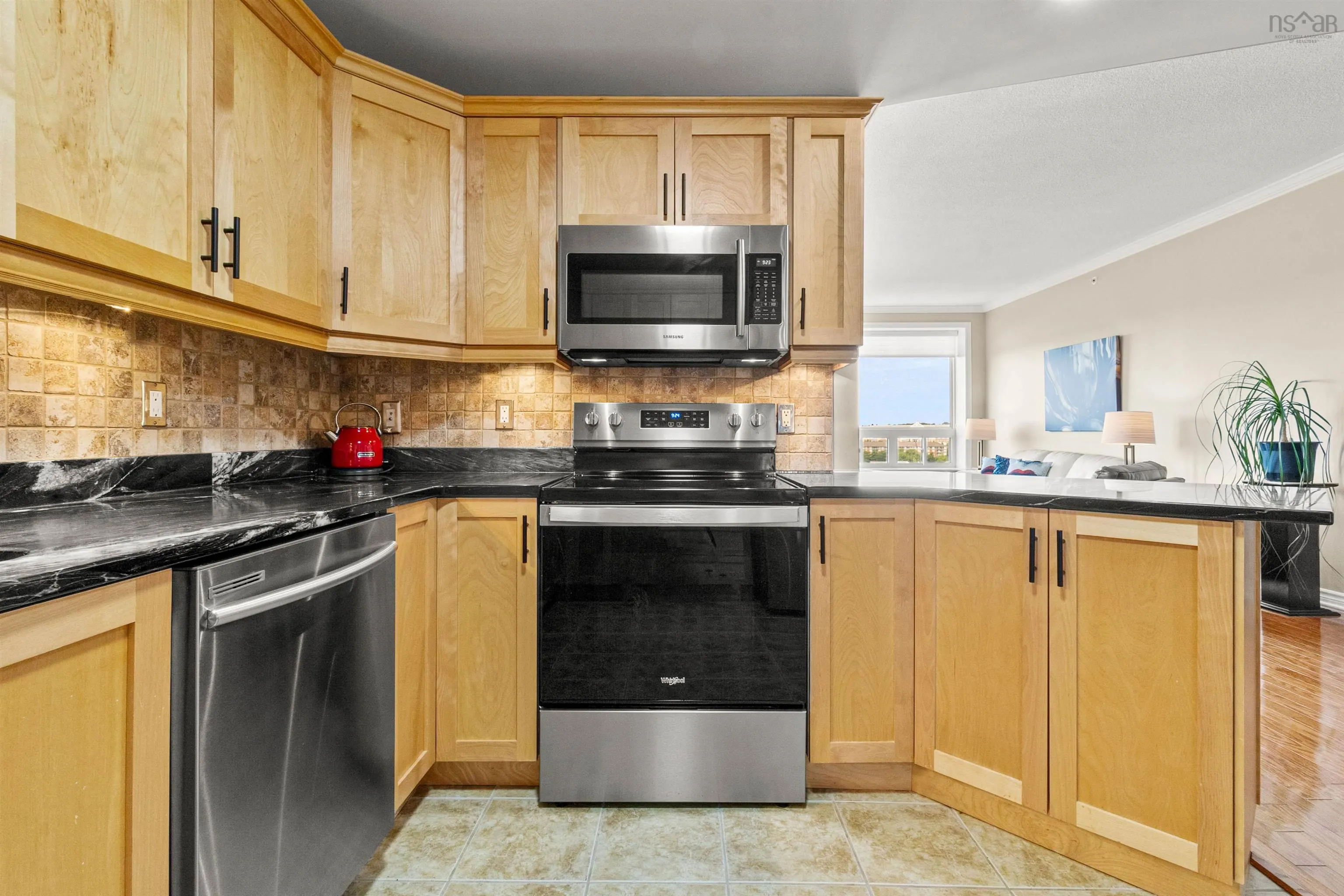 607-77 Russell Lake Drive, Dartmouth, NS B2W 6R8, 2 Bedrooms Bedrooms, ,2 BathroomsBathrooms,Residential,For Sale,Russell Lake,202520433