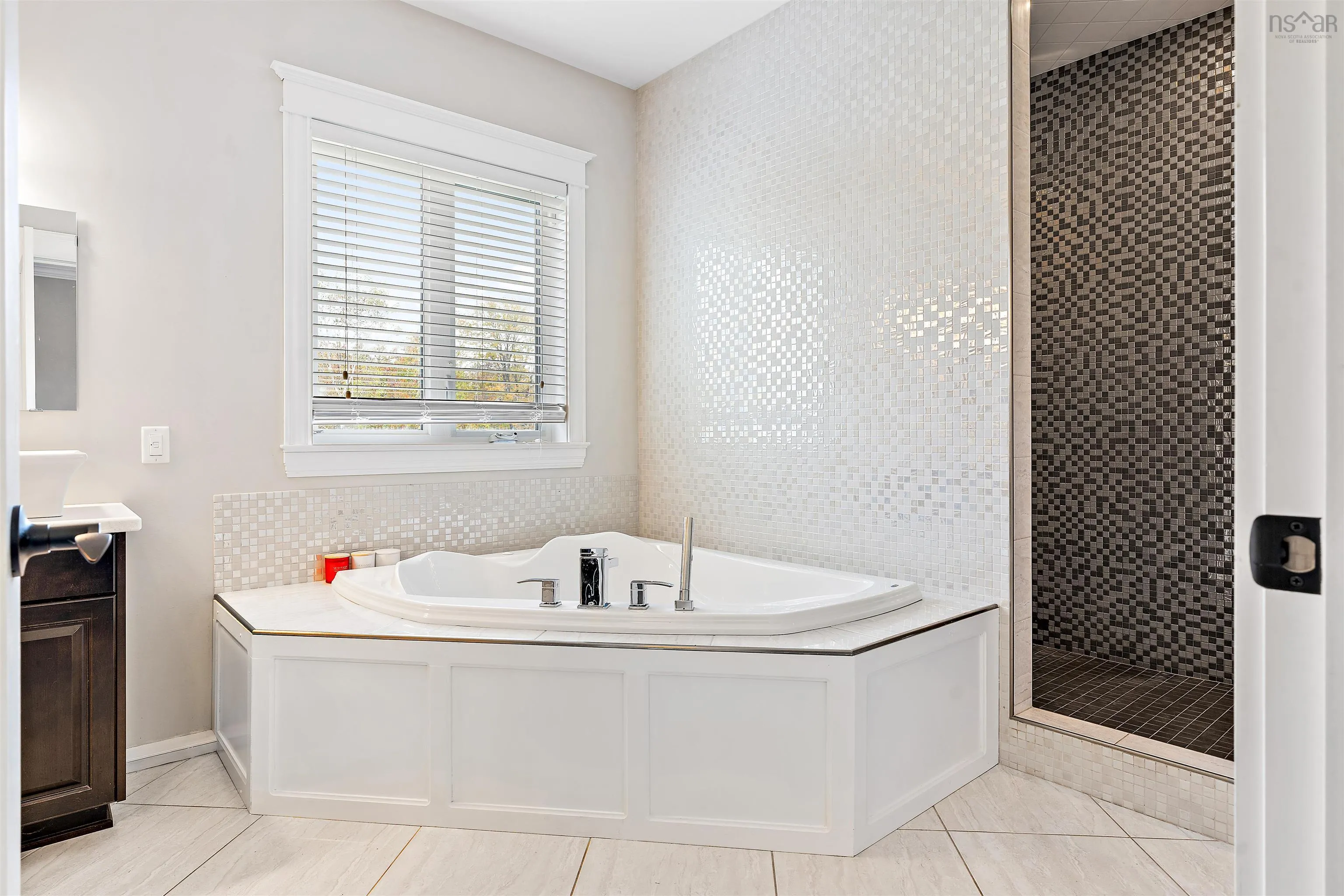 44 Holmes Lane, Hamilton Road, NS B0K 2A0, 5 Bedrooms Bedrooms, ,3 BathroomsBathrooms,Residential,For Sale,Holmes,202519051