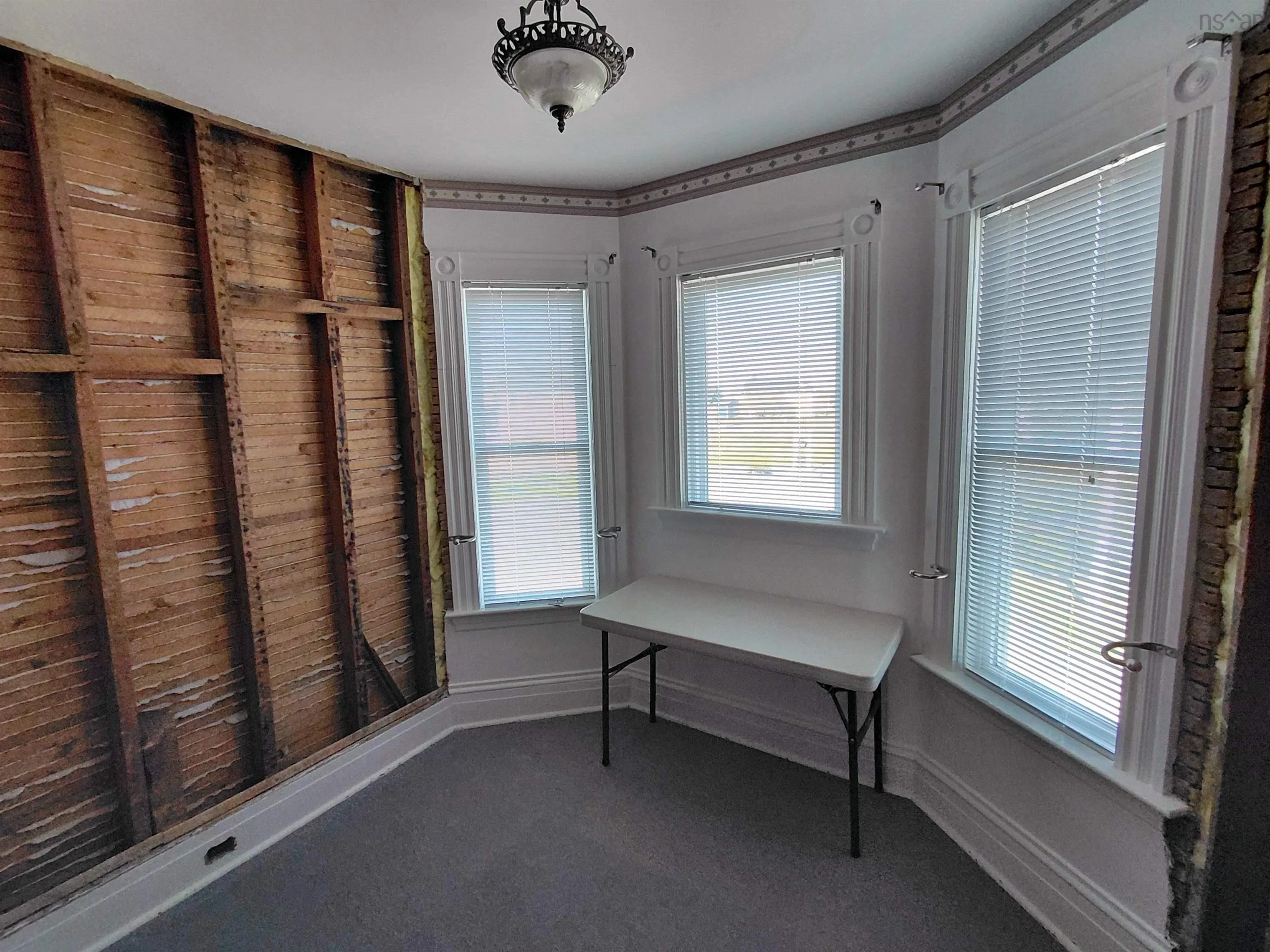 10 Strathcona Street, Louisbourg, NS B1C 1M2, 5 Bedrooms Bedrooms, ,2 BathroomsBathrooms,Residential,For Sale,Strathcona,202520572