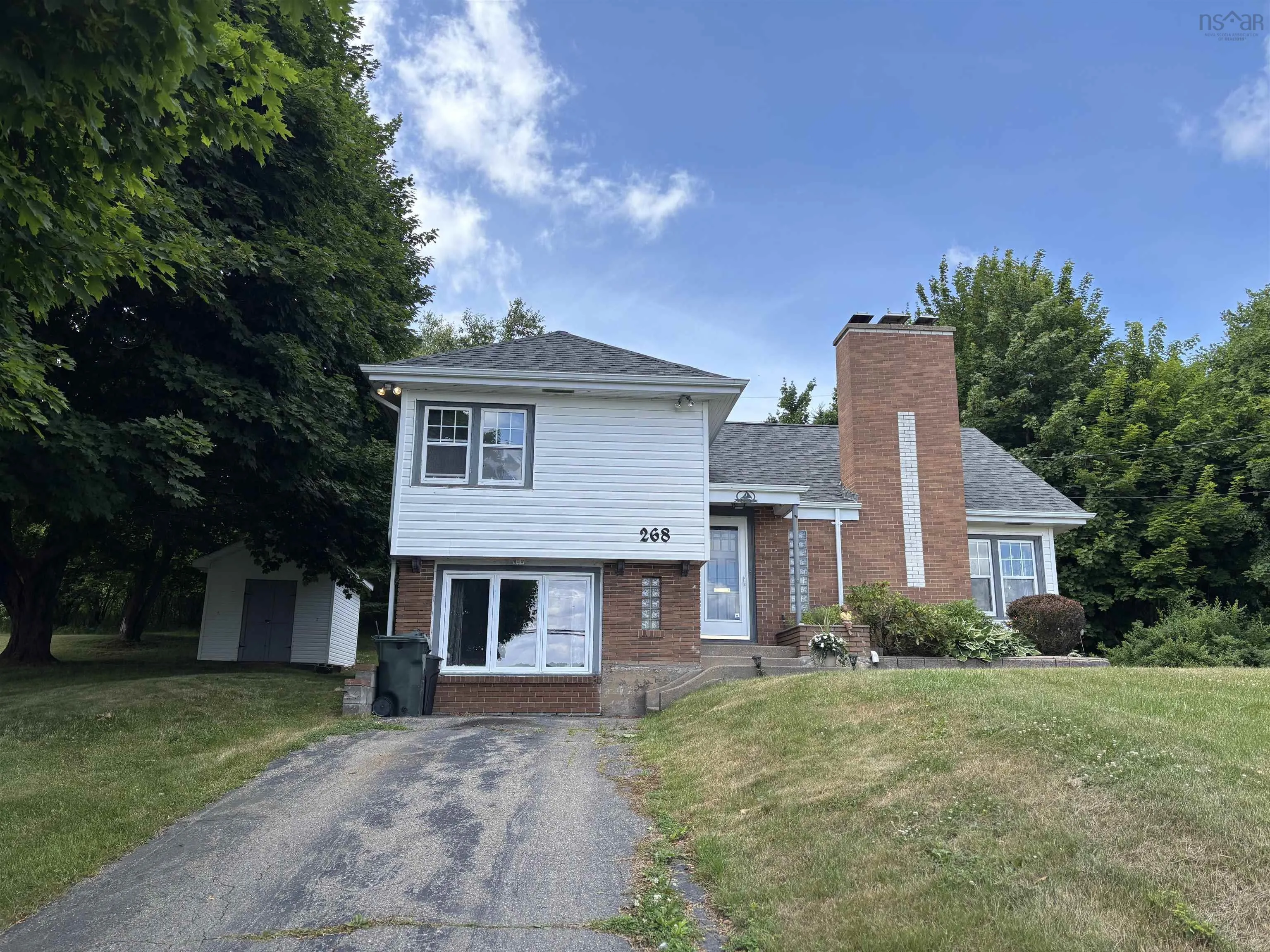 268 Seaview Drive, Upper North Sydney, NS B2A 3N4, 3 Bedrooms Bedrooms, ,2 BathroomsBathrooms,Residential,For Sale,Seaview Drive,202518401