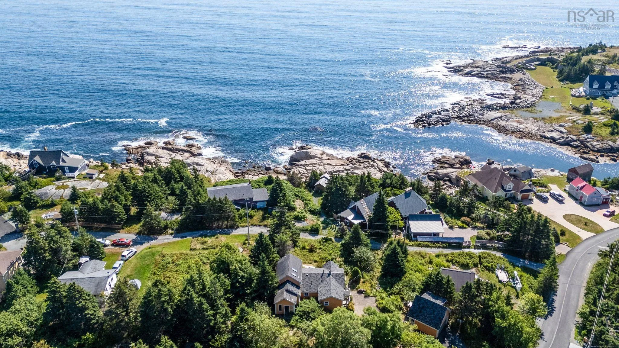 12 South Point Road, Portuguese Cove, NS B3V 1K3, 3 Bedrooms Bedrooms, ,2 BathroomsBathrooms,Residential,For Sale,South Point,202520084