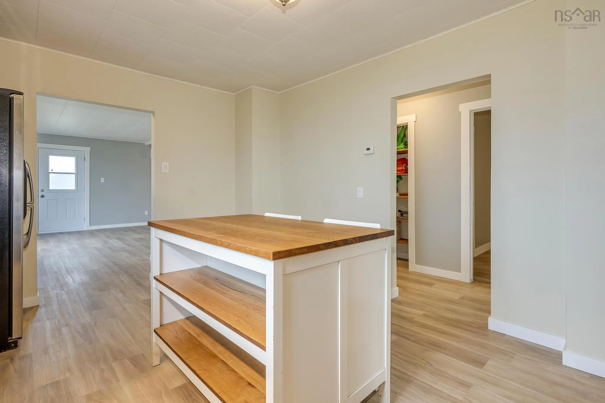 2510 West Ship Harbour Crossroads, Owls Head, NS B0J 2L0, 2 Bedrooms Bedrooms, ,1 BathroomBathrooms,Residential,For Sale,West Ship Harbour,202521786