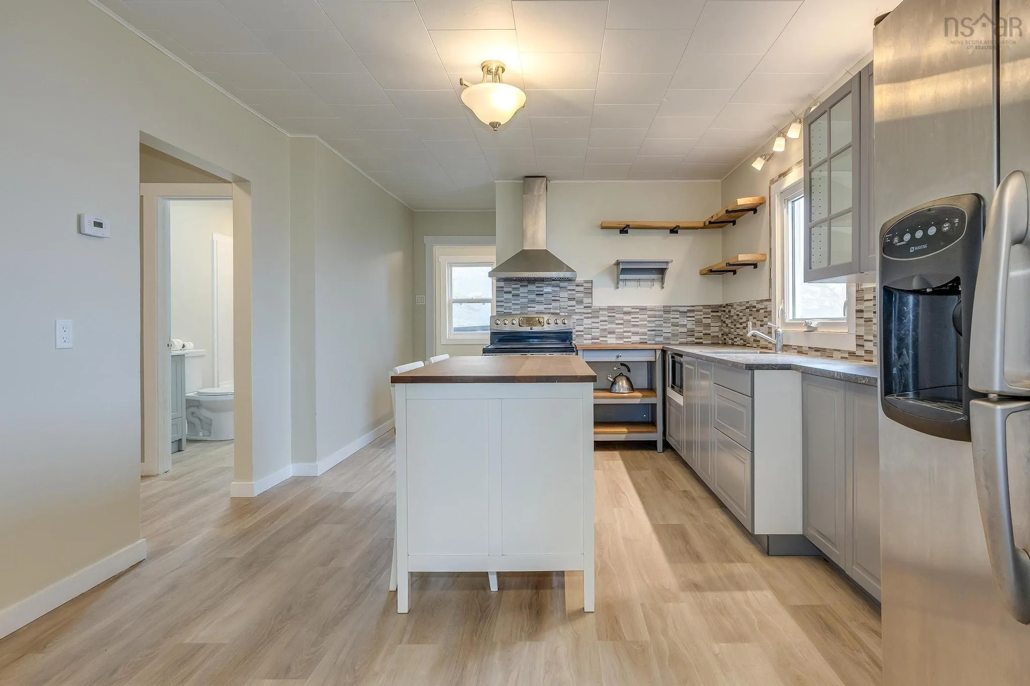 2510 West Ship Harbour Crossroads, Owls Head, NS B0J 2L0, 2 Bedrooms Bedrooms, ,1 BathroomBathrooms,Residential,For Sale,West Ship Harbour,202521786