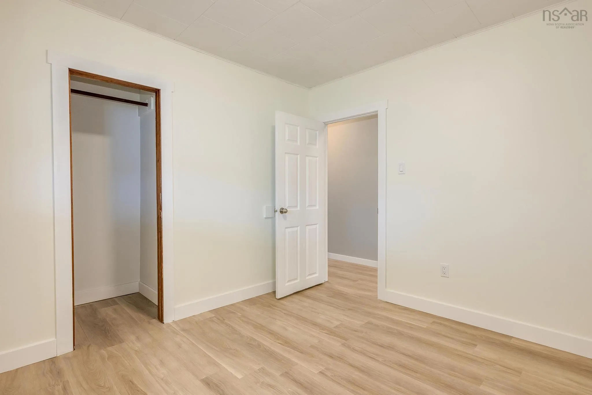 2510 West Ship Harbour Crossroads, Owls Head, NS B0J 2L0, 2 Bedrooms Bedrooms, ,1 BathroomBathrooms,Residential,For Sale,West Ship Harbour,202521786