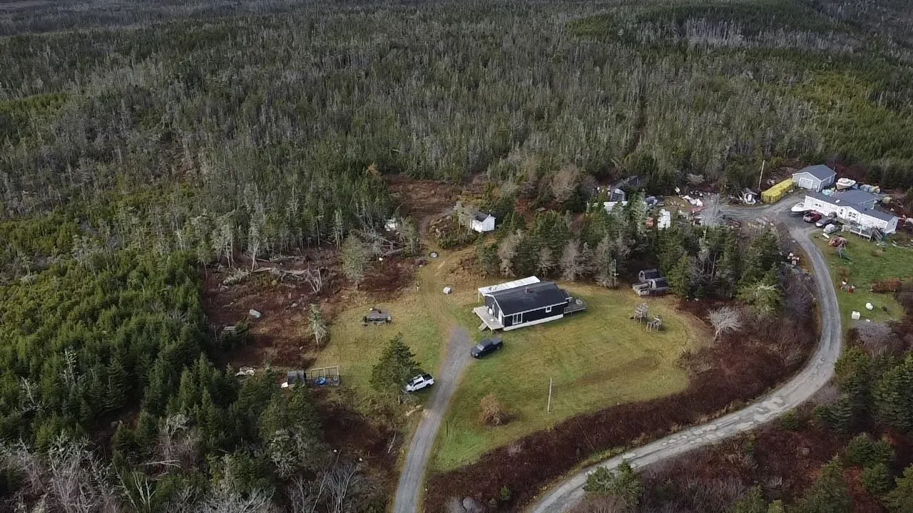 2510 West Ship Harbour Crossroads, Owls Head, NS B0J 2L0, 2 Bedrooms Bedrooms, ,1 BathroomBathrooms,Residential,For Sale,West Ship Harbour,202521786