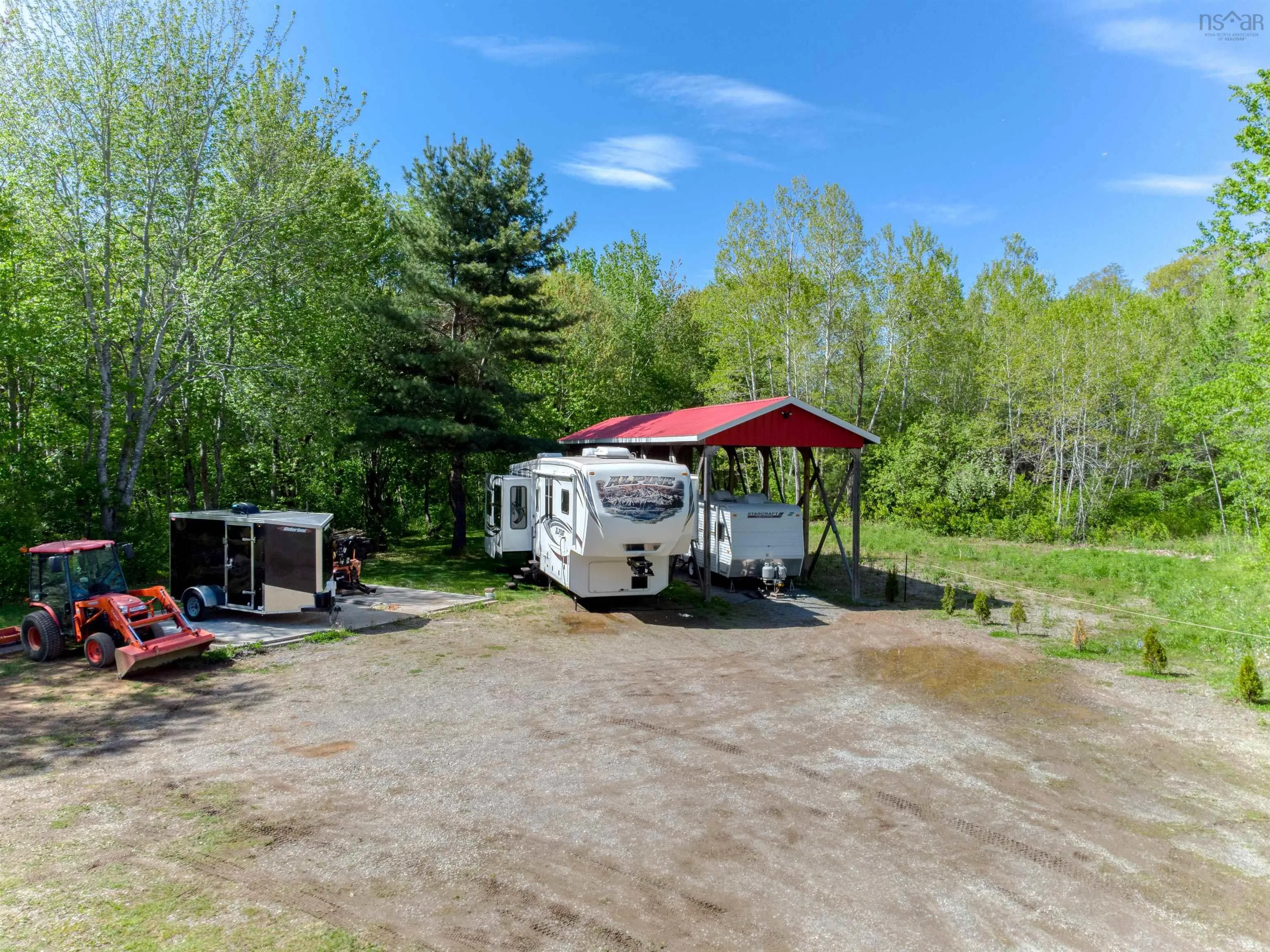 2993 Lovett Road, Coldbrook, NS B0P 1J0, 2 Bedrooms Bedrooms, ,2 BathroomsBathrooms,Residential,For Sale,Lovett Road,202516438
