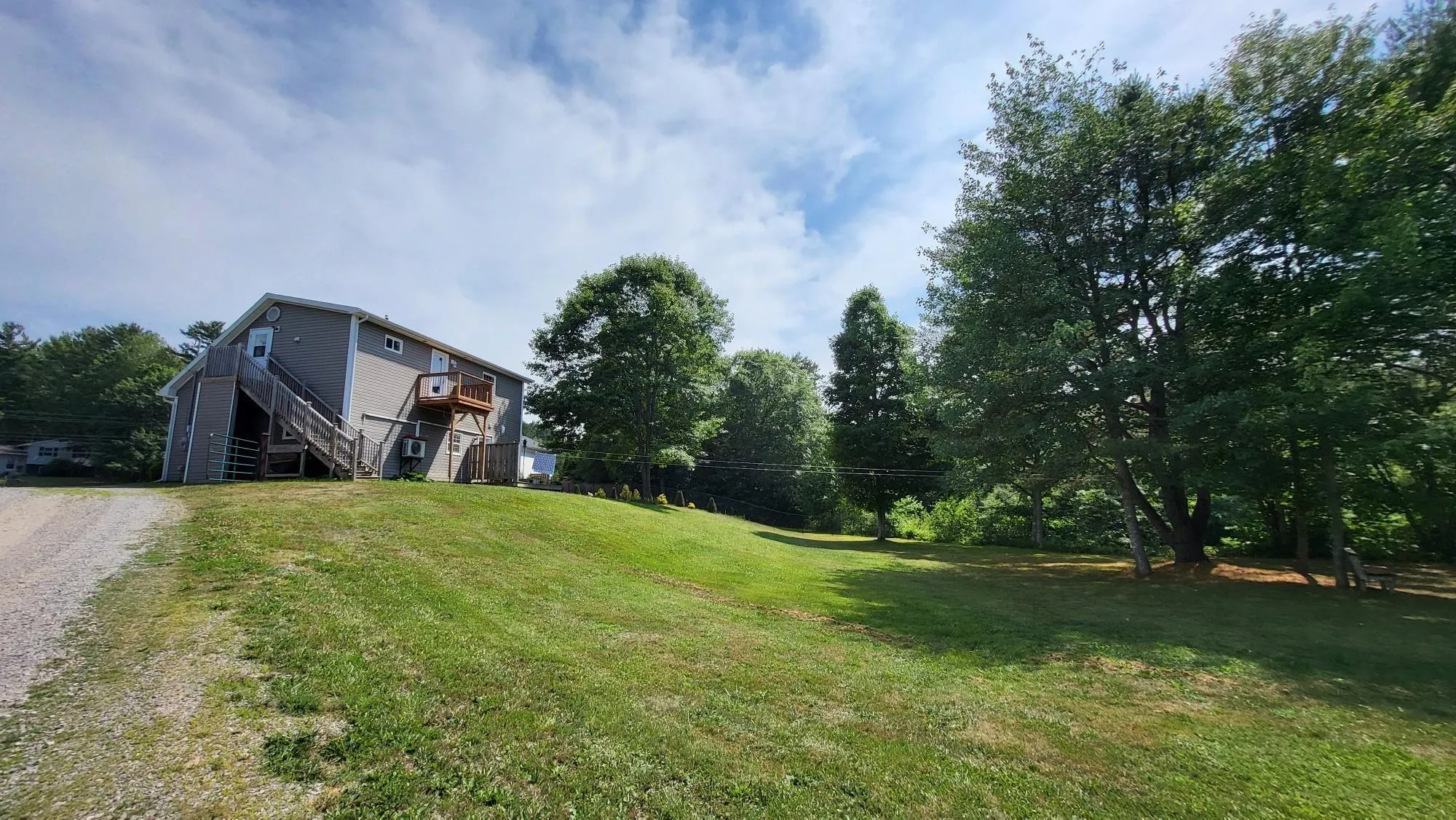2993 Lovett Road, Coldbrook, NS B0P 1J0, 2 Bedrooms Bedrooms, ,2 BathroomsBathrooms,Residential,For Sale,Lovett Road,202516438