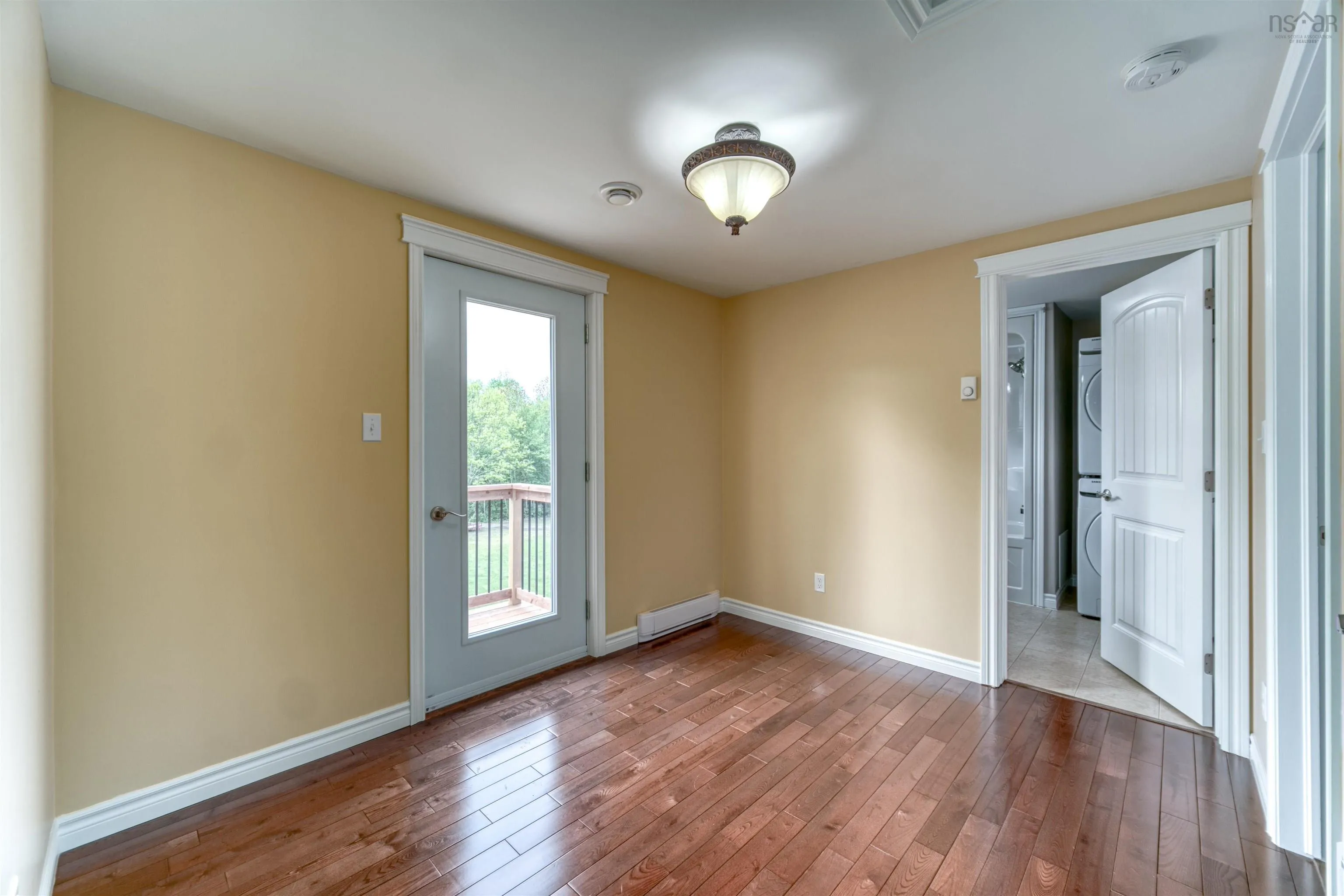 2993 Lovett Road, Coldbrook, NS B0P 1J0, 2 Bedrooms Bedrooms, ,2 BathroomsBathrooms,Residential,For Sale,Lovett Road,202516438